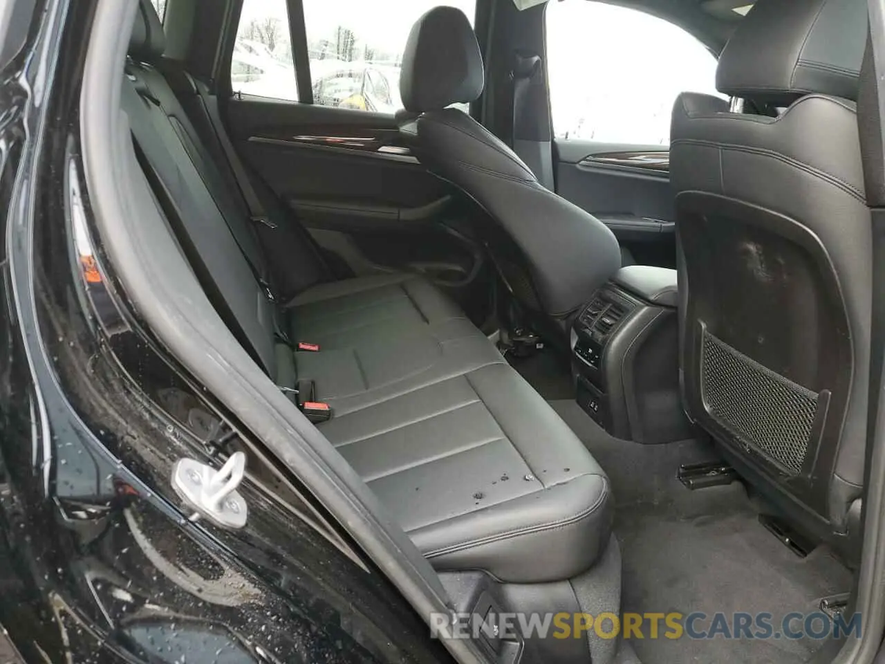 11 Фотография поврежденного автомобиля 5UXTY5C04M9F11244 BMW X3 2021