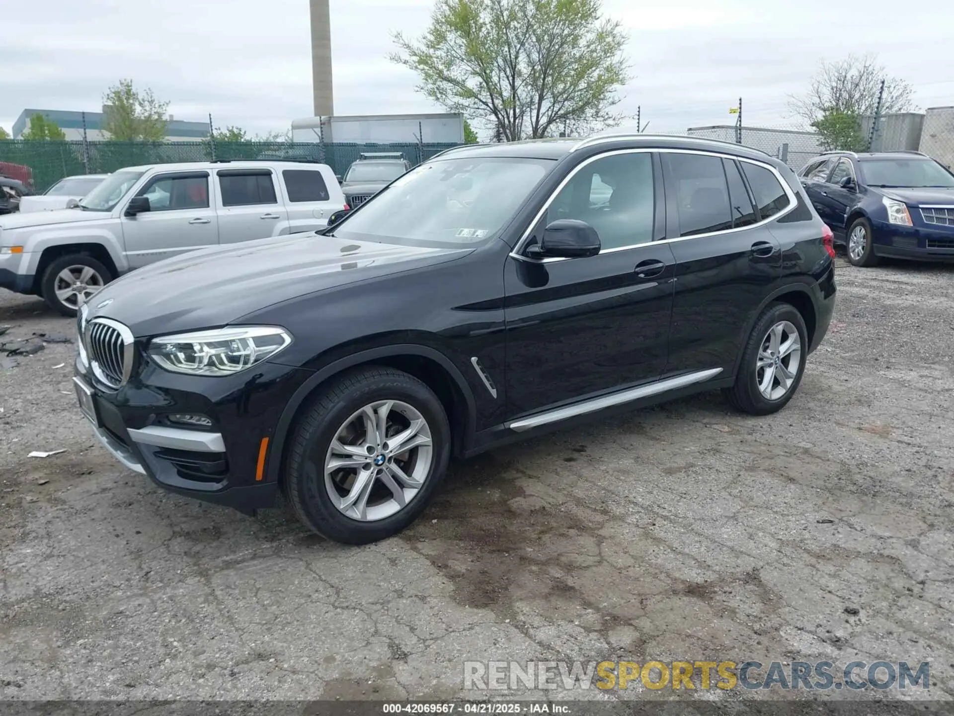 2 Photograph of a damaged car 5UXTY5C04M9F93699 BMW X3 2021
