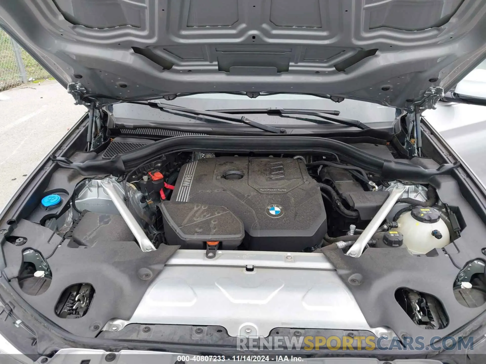 10 Photograph of a damaged car 5UXTY5C04M9G99120 BMW X3 2021