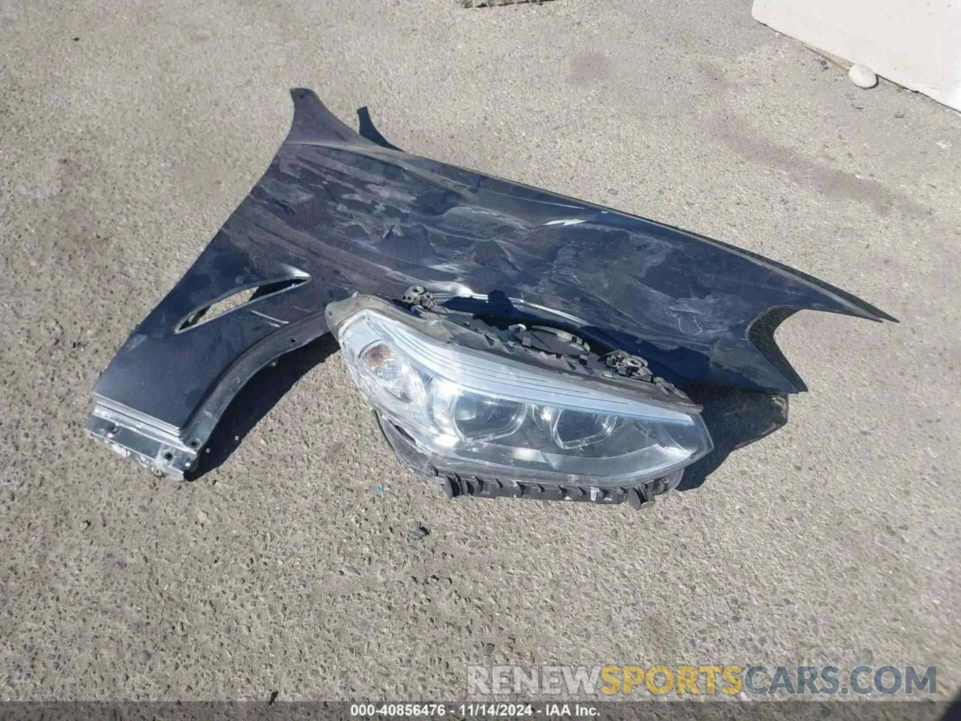 12 Photograph of a damaged car 5UXTY5C05M9846123 BMW X3 2021