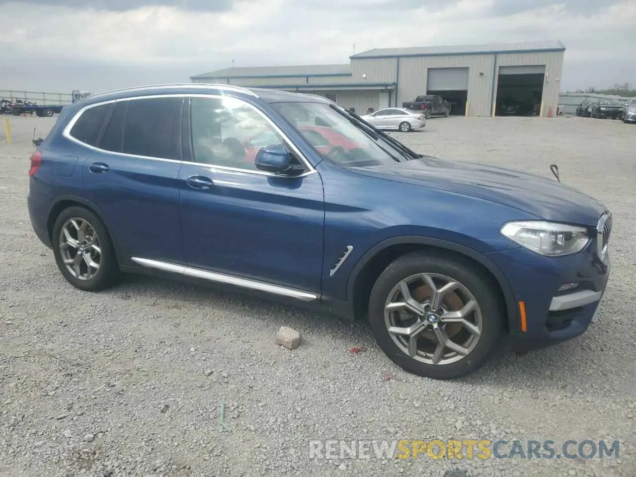 4 Фотография поврежденного автомобиля 5UXTY5C05M9F43328 BMW X3 2021
