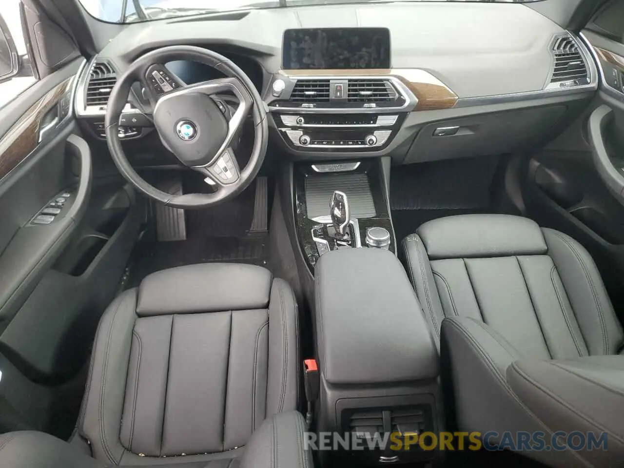 8 Фотография поврежденного автомобиля 5UXTY5C05M9F43328 BMW X3 2021