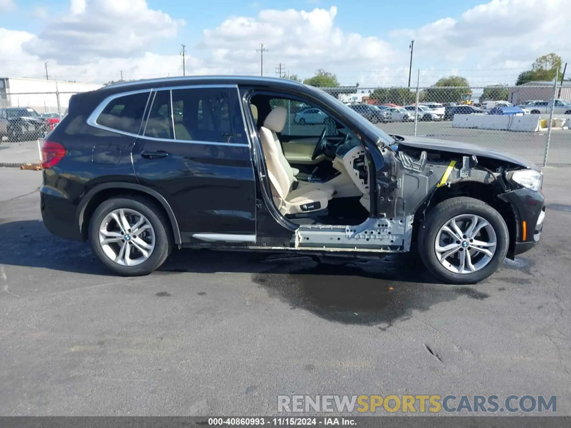 14 Photograph of a damaged car 5UXTY5C05M9H95290 BMW X3 2021
