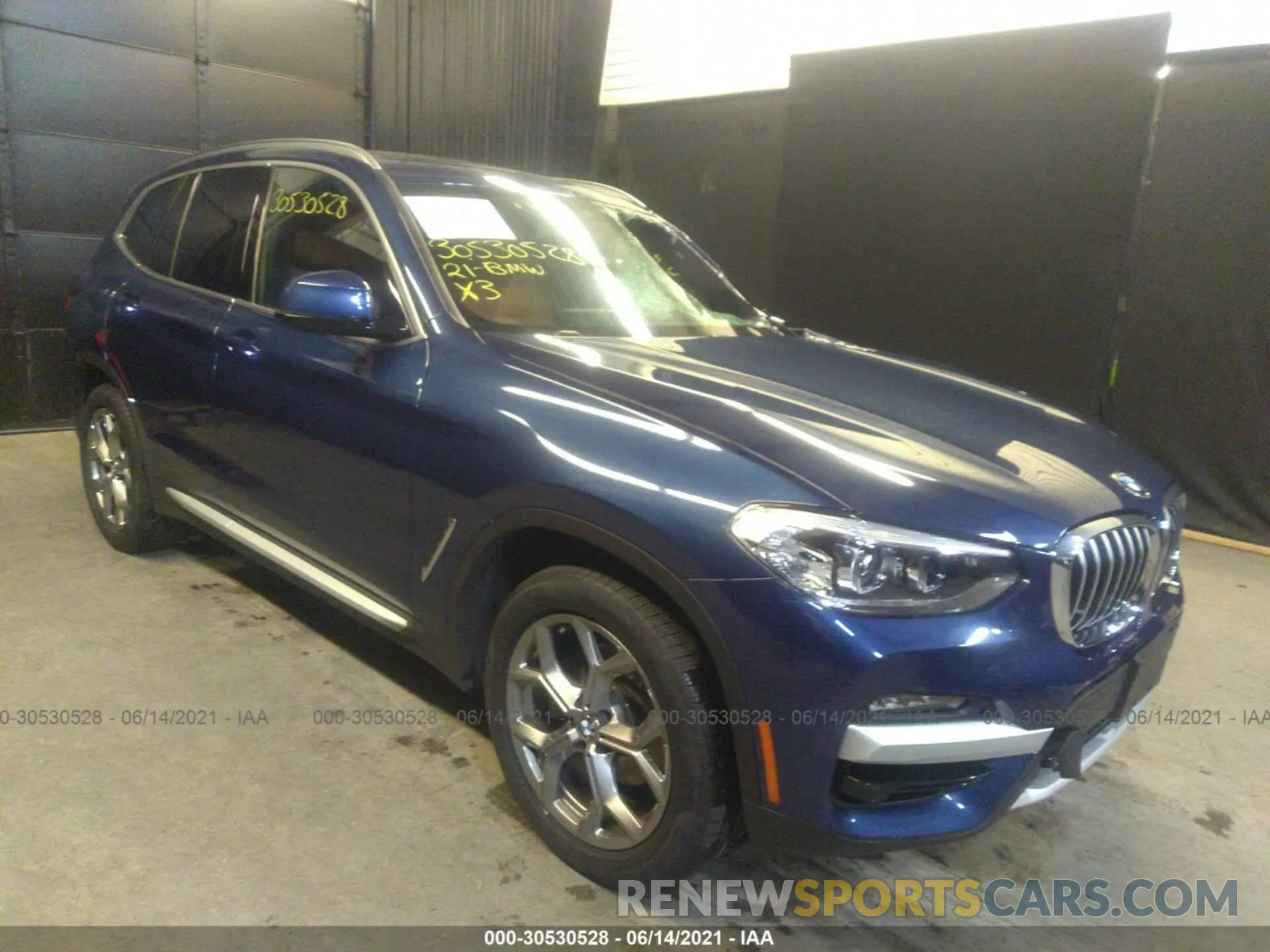 1 Photograph of a damaged car 5UXTY5C07M9F04742 BMW X3 2021