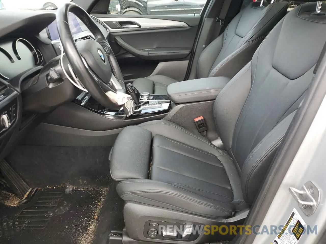 7 Photograph of a damaged car 5UXTY5C07M9F21282 BMW X3 2021