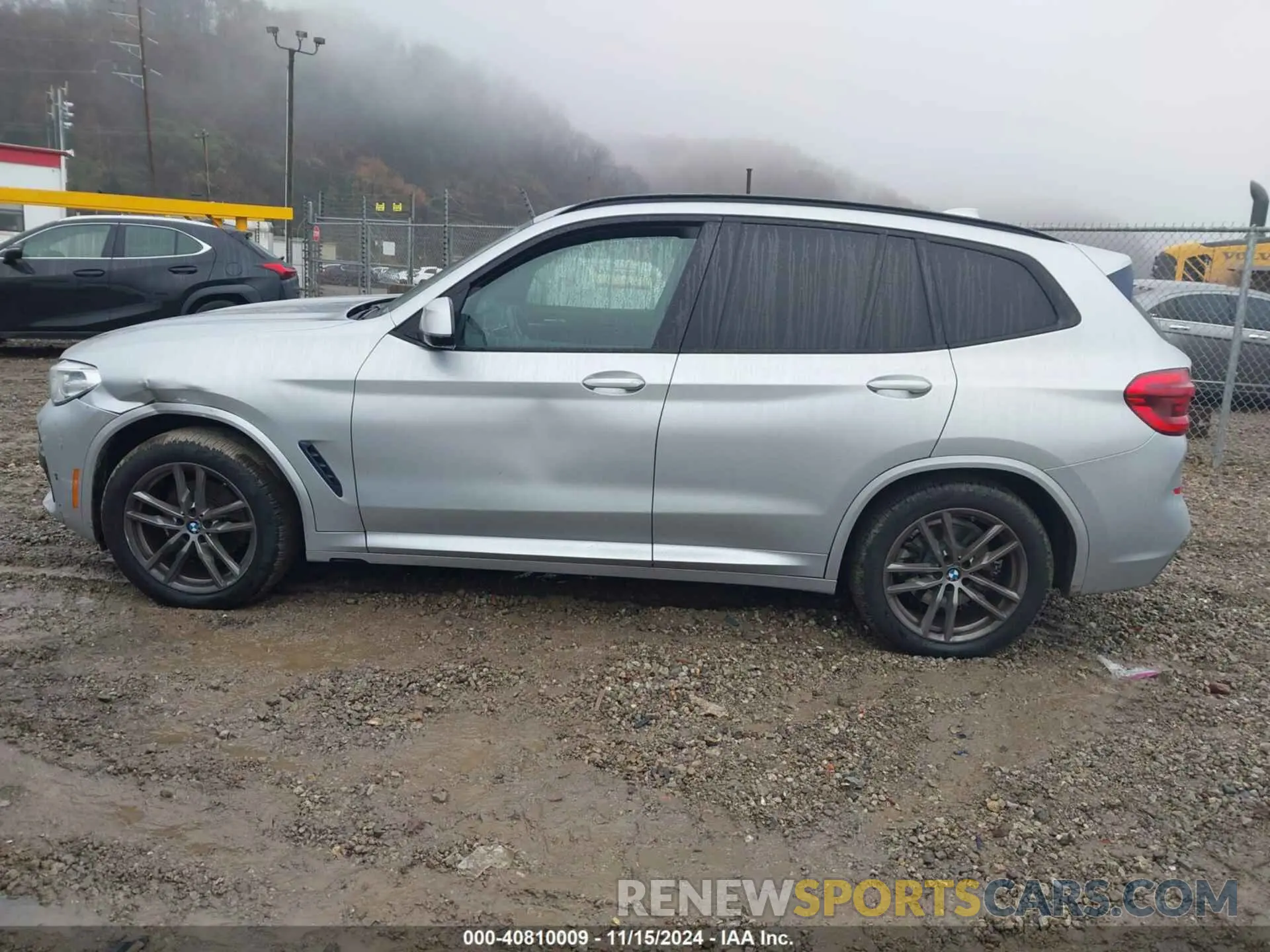 14 Photograph of a damaged car 5UXTY5C07M9F44982 BMW X3 2021