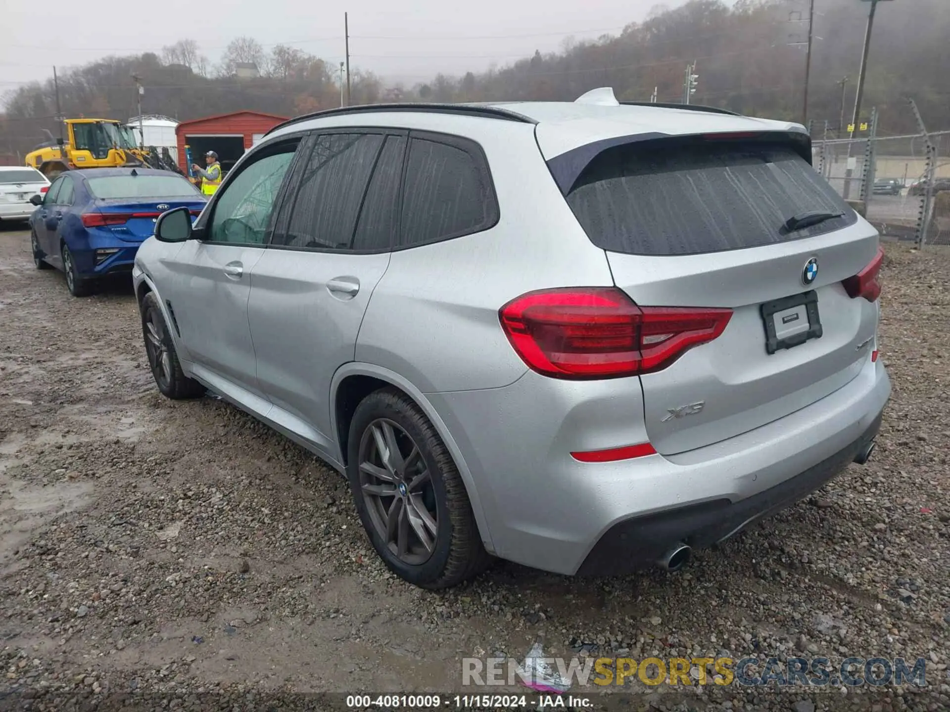 3 Photograph of a damaged car 5UXTY5C07M9F44982 BMW X3 2021