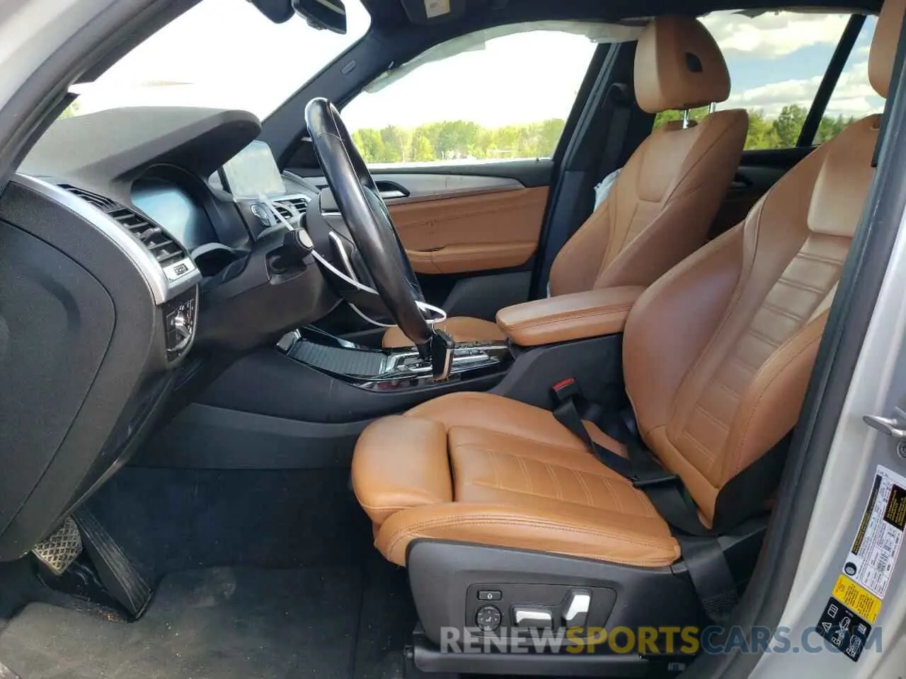 7 Фотография поврежденного автомобиля 5UXTY5C07M9G53748 BMW X3 2021