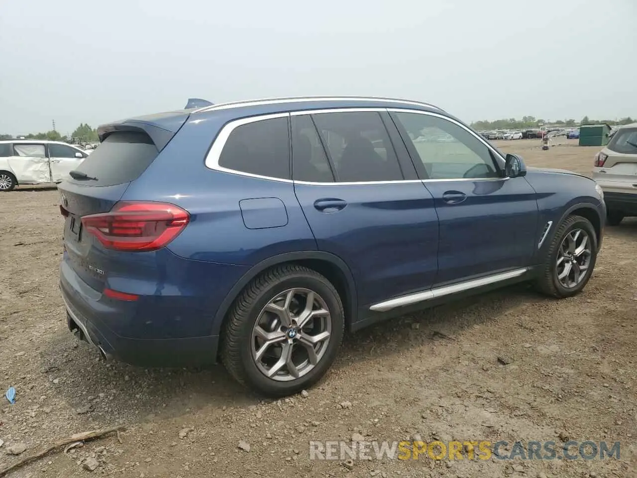3 Photograph of a damaged car 5UXTY5C07M9H17366 BMW X3 2021