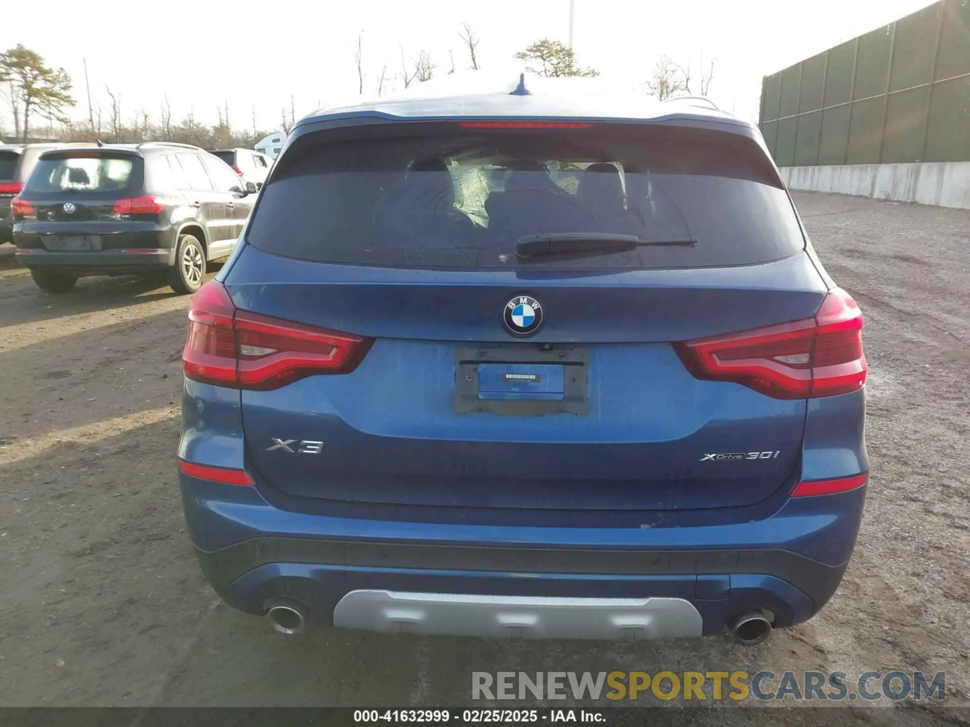 16 Photograph of a damaged car 5UXTY5C07M9H54854 BMW X3 2021