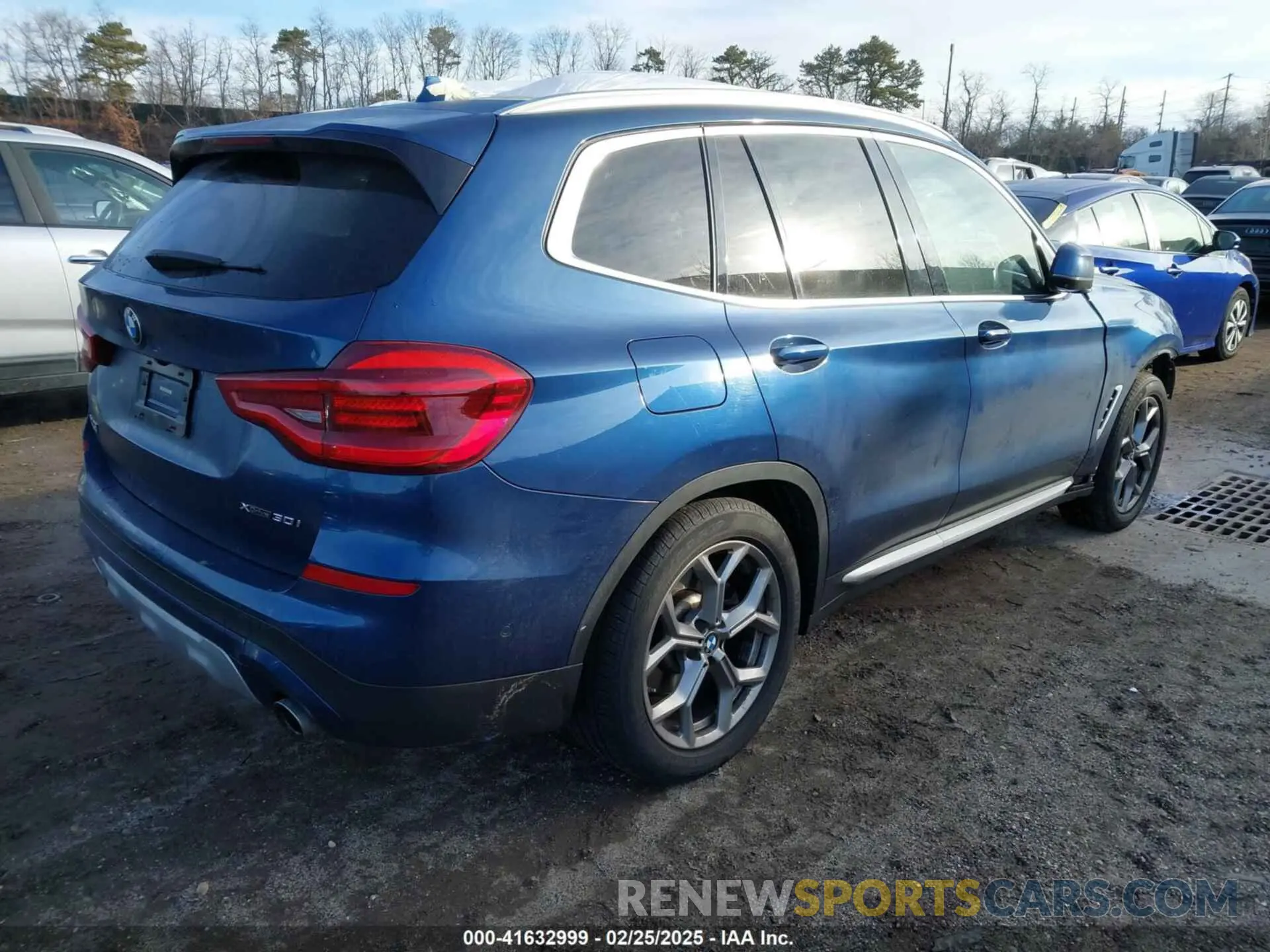4 Photograph of a damaged car 5UXTY5C07M9H54854 BMW X3 2021