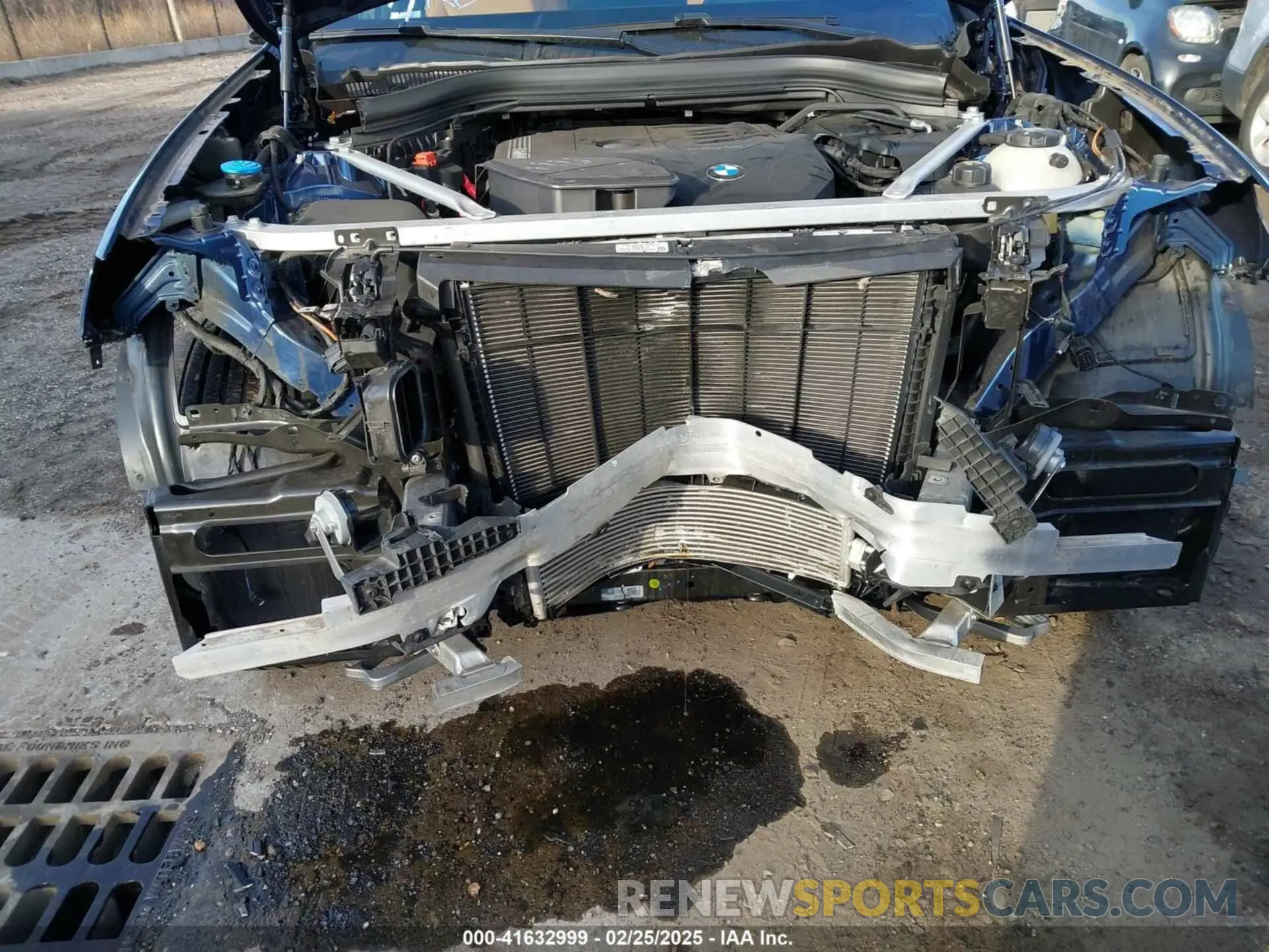 6 Photograph of a damaged car 5UXTY5C07M9H54854 BMW X3 2021
