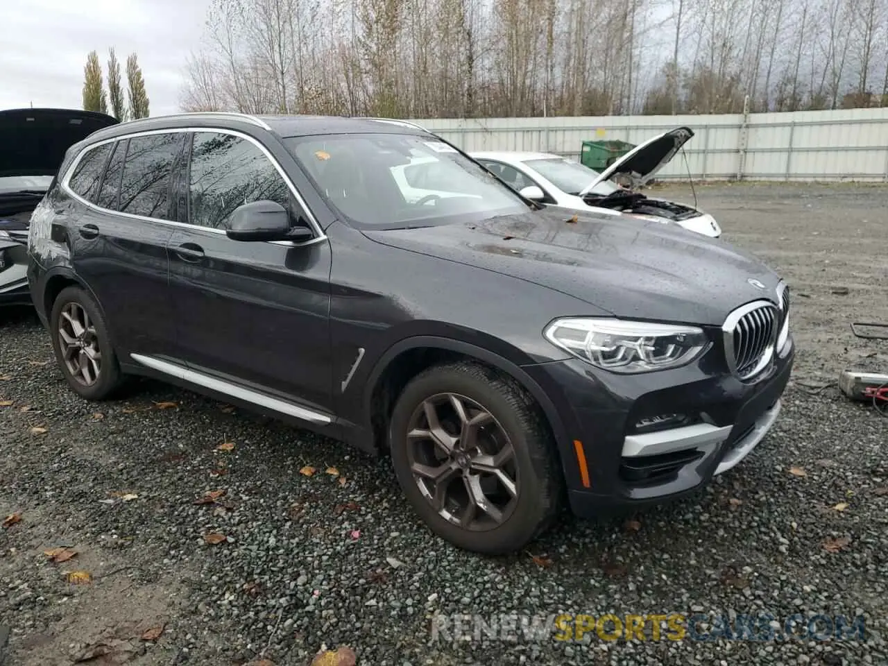 4 Photograph of a damaged car 5UXTY5C08M9F79854 BMW X3 2021