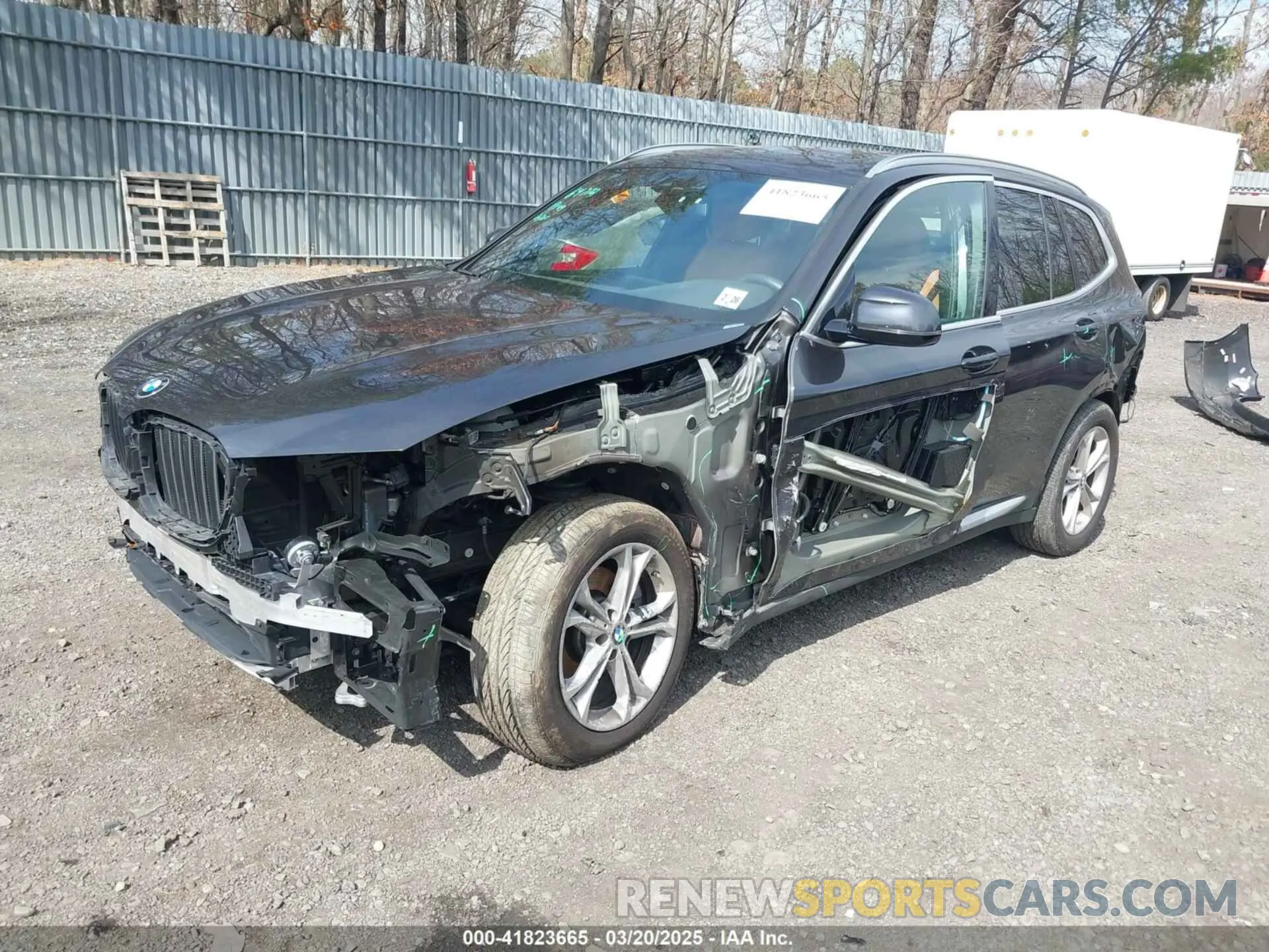 2 Photograph of a damaged car 5UXTY5C08M9F86237 BMW X3 2021