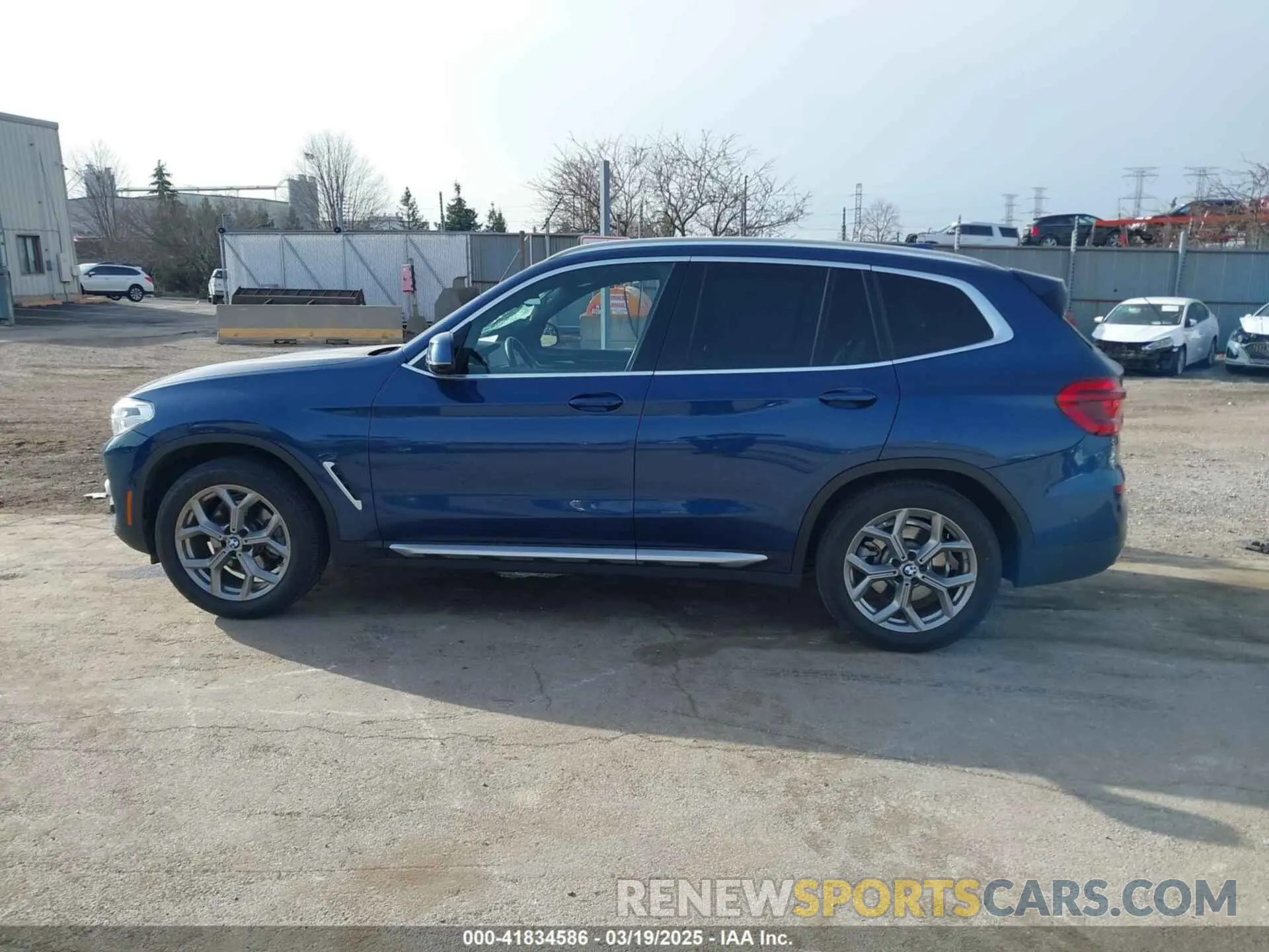 14 Фотография поврежденного автомобиля 5UXTY5C08M9G21116 BMW X3 2021