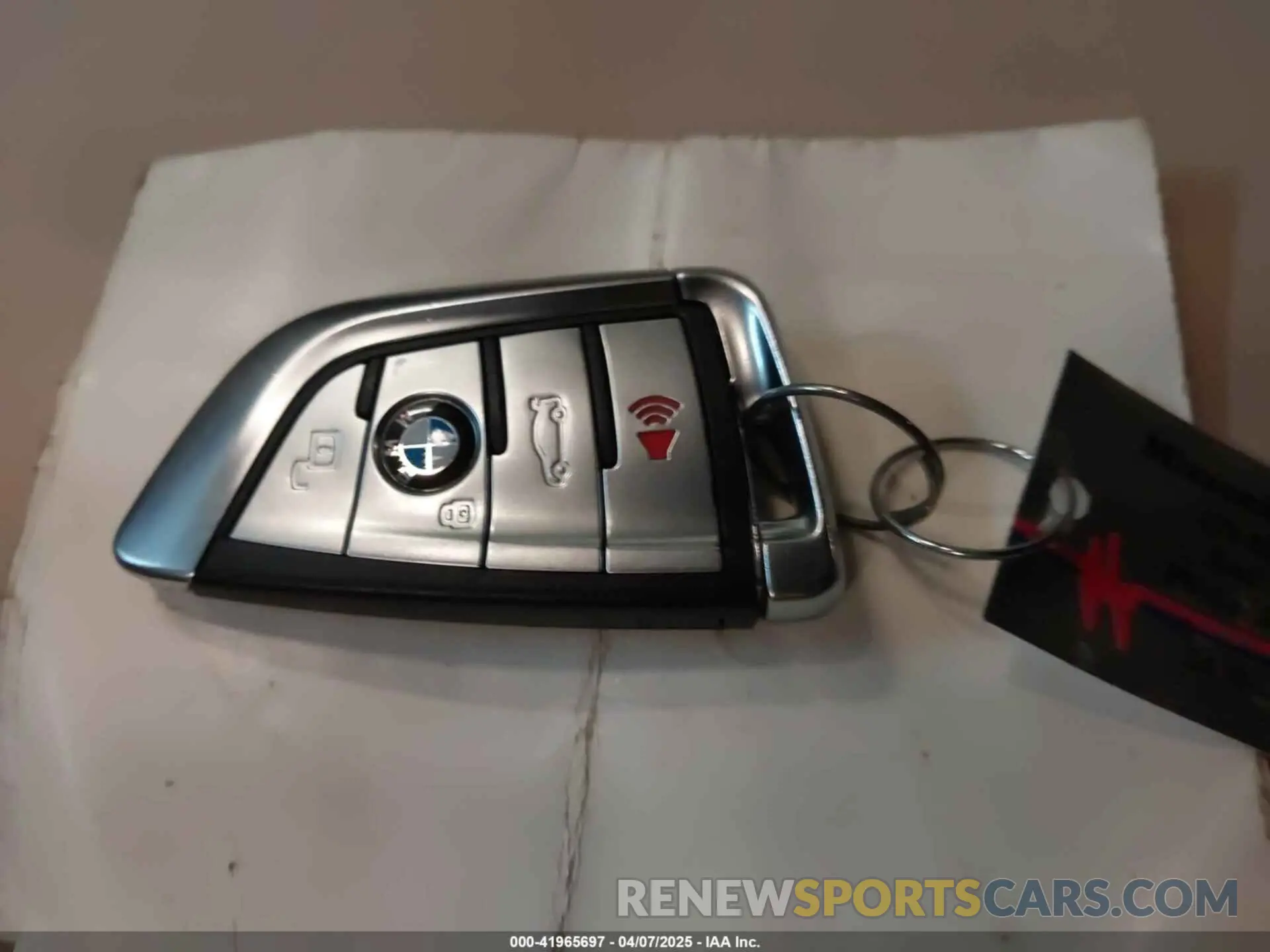 11 Фотография поврежденного автомобиля 5UXTY5C09M9E77981 BMW X3 2021