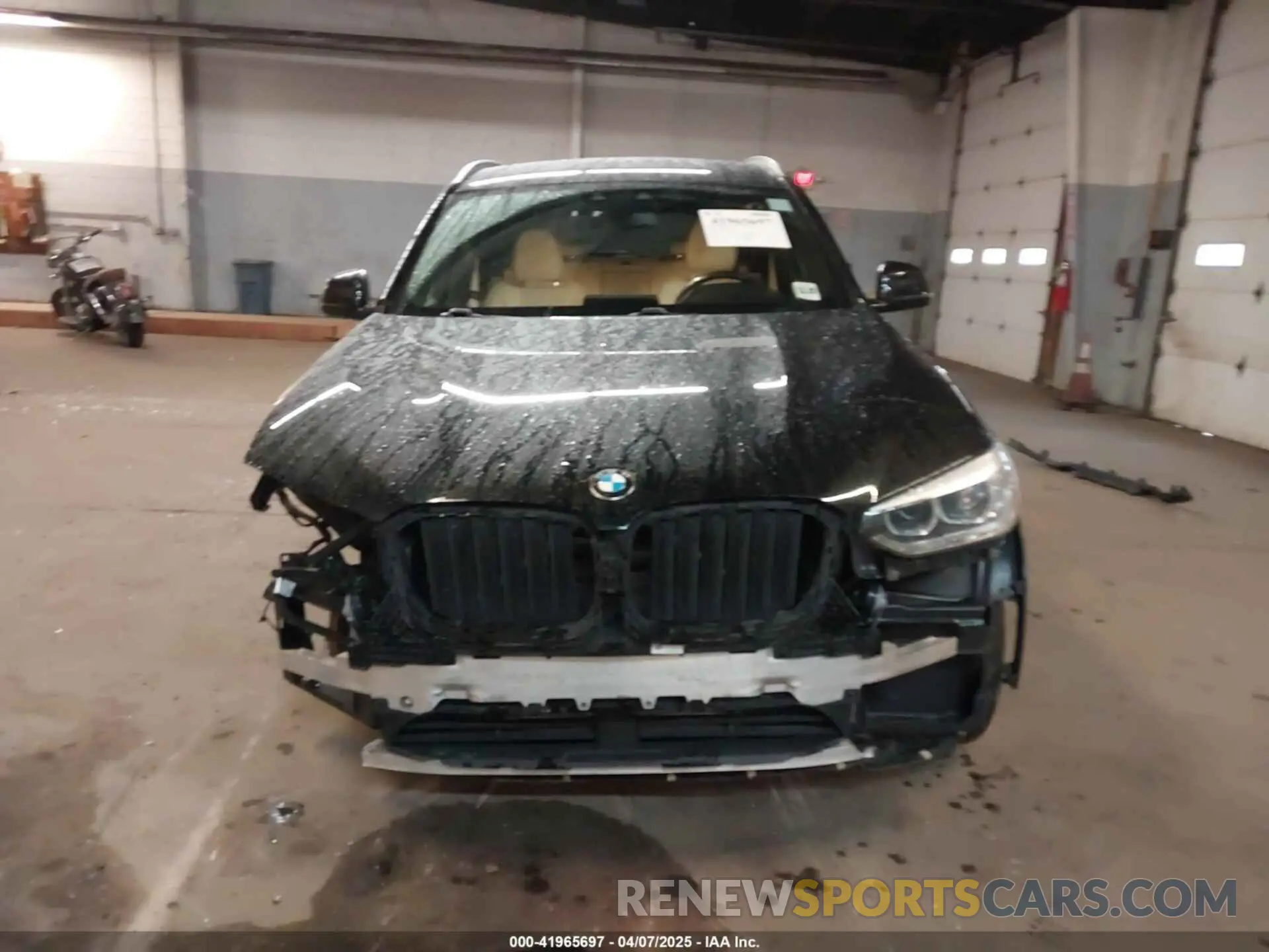 12 Фотография поврежденного автомобиля 5UXTY5C09M9E77981 BMW X3 2021