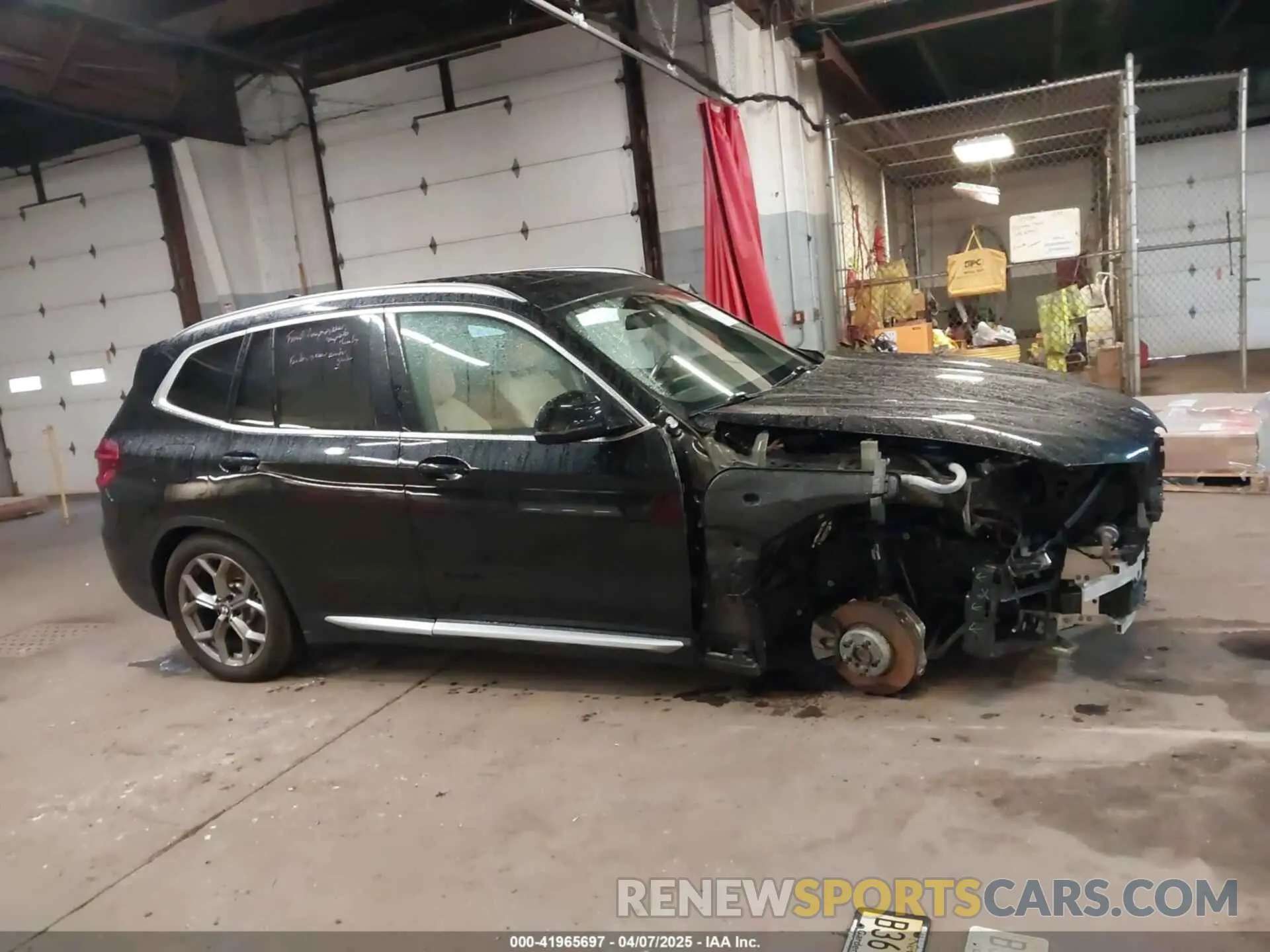 13 Фотография поврежденного автомобиля 5UXTY5C09M9E77981 BMW X3 2021