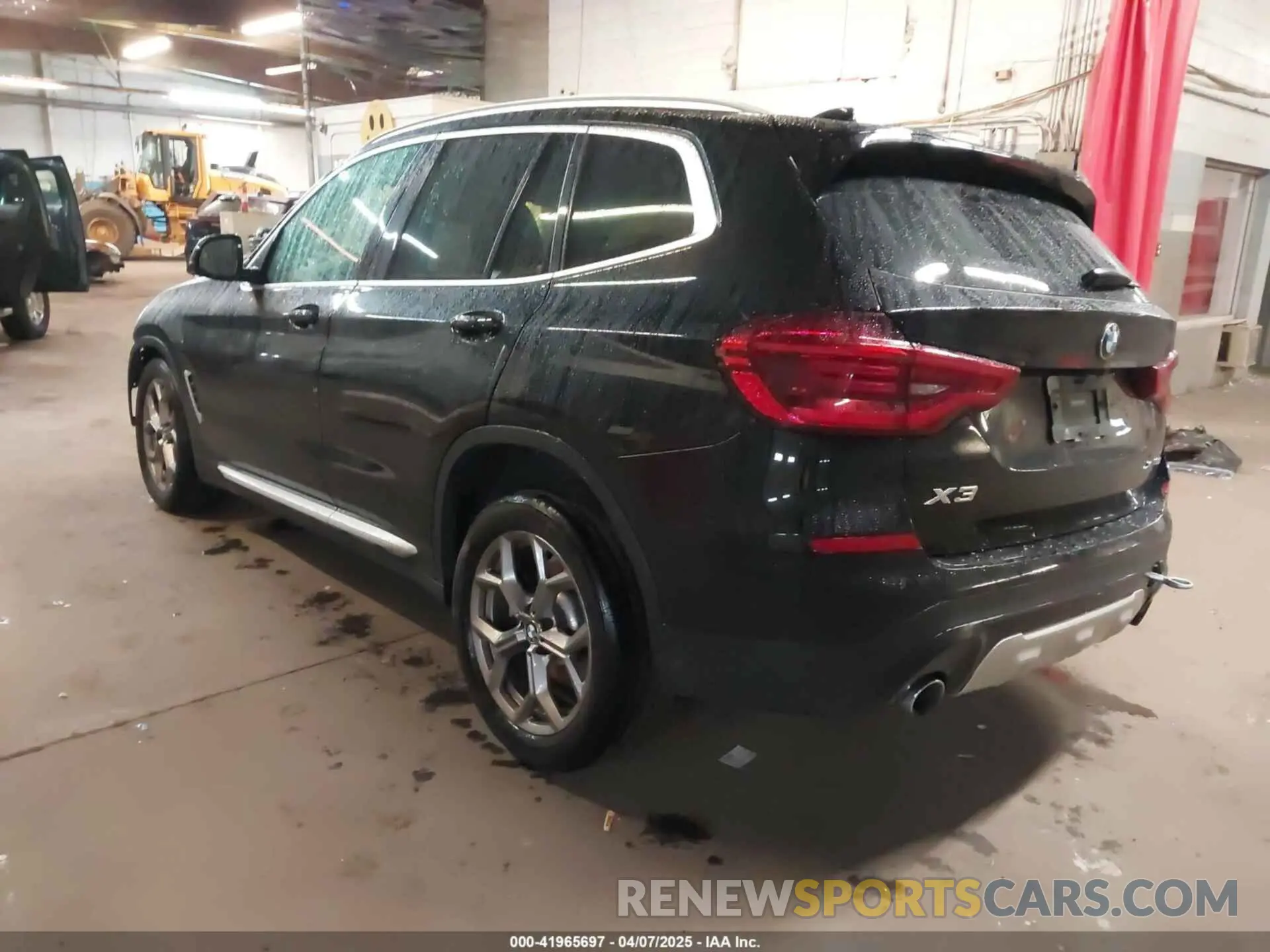 3 Фотография поврежденного автомобиля 5UXTY5C09M9E77981 BMW X3 2021