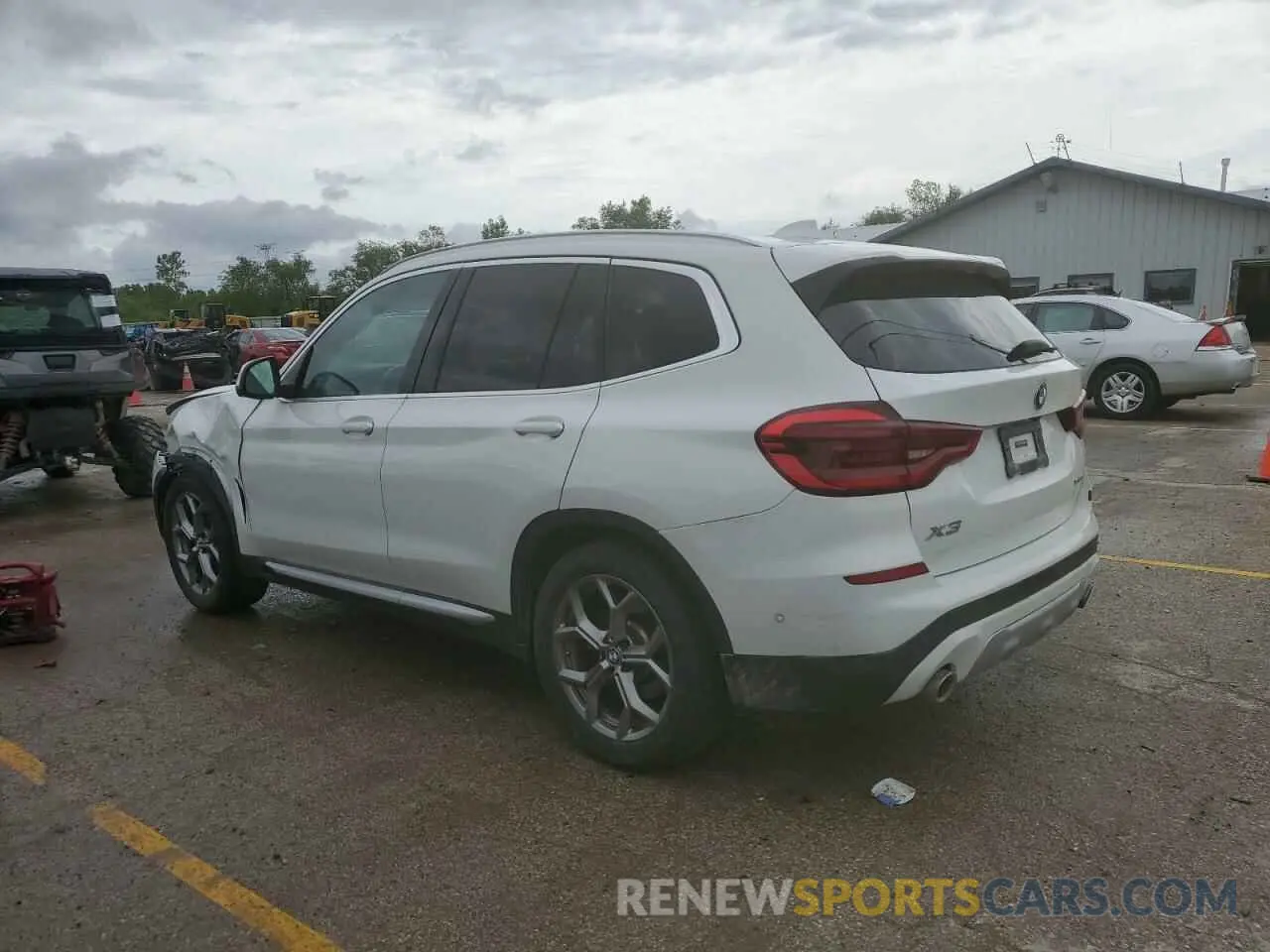 2 Фотография поврежденного автомобиля 5UXTY5C09M9F31750 BMW X3 2021