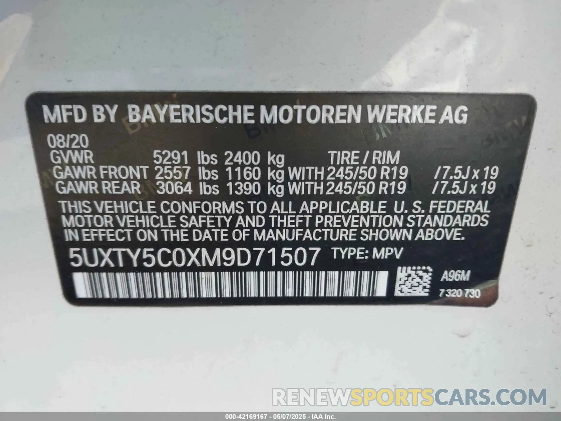 9 Photograph of a damaged car 5UXTY5C0XM9D71507 BMW X3 2021