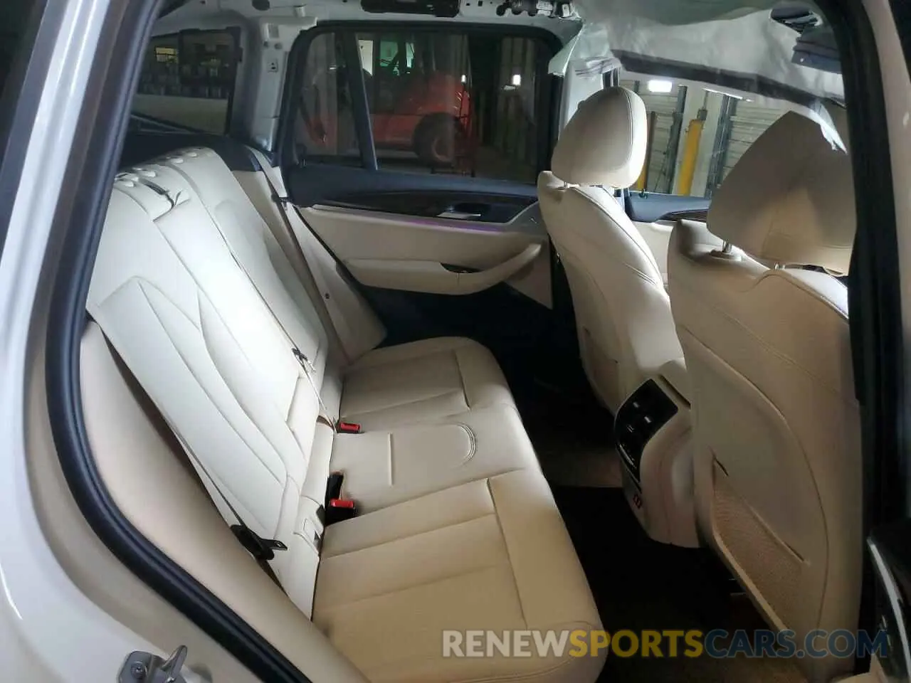 11 Фотография поврежденного автомобиля 5UXTY5C0XM9E14243 BMW X3 2021
