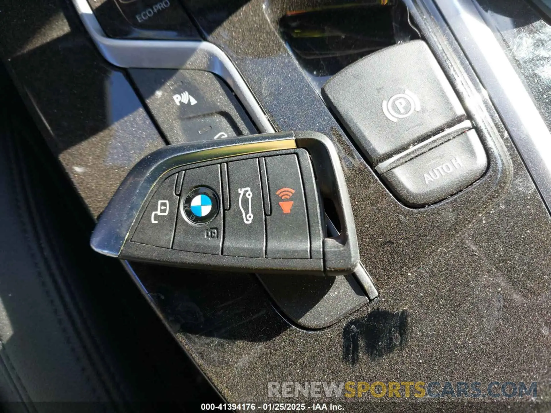 11 Photograph of a damaged car 5UXTY5C0XM9E27459 BMW X3 2021