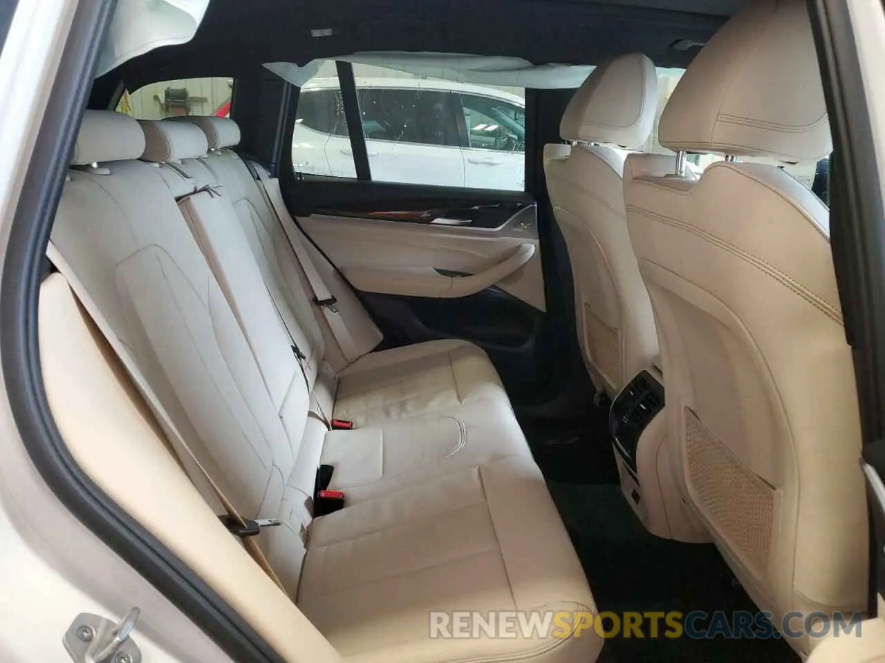 11 Фотография поврежденного автомобиля 5UXTY5C0XM9E39904 BMW X3 2021