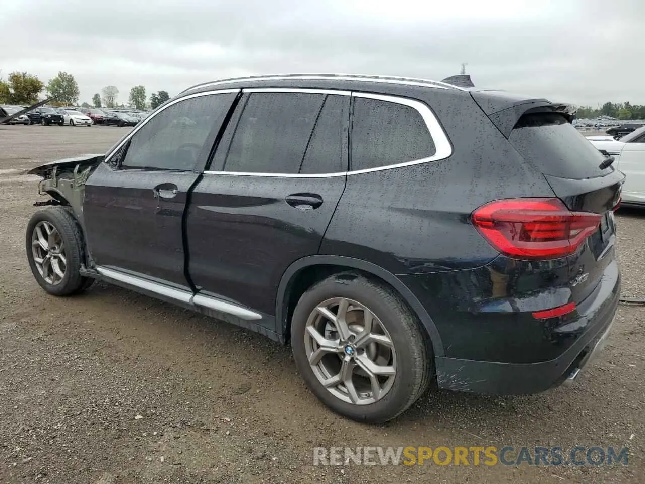 2 Photograph of a damaged car 5UXTY5C0XM9F31899 BMW X3 2021