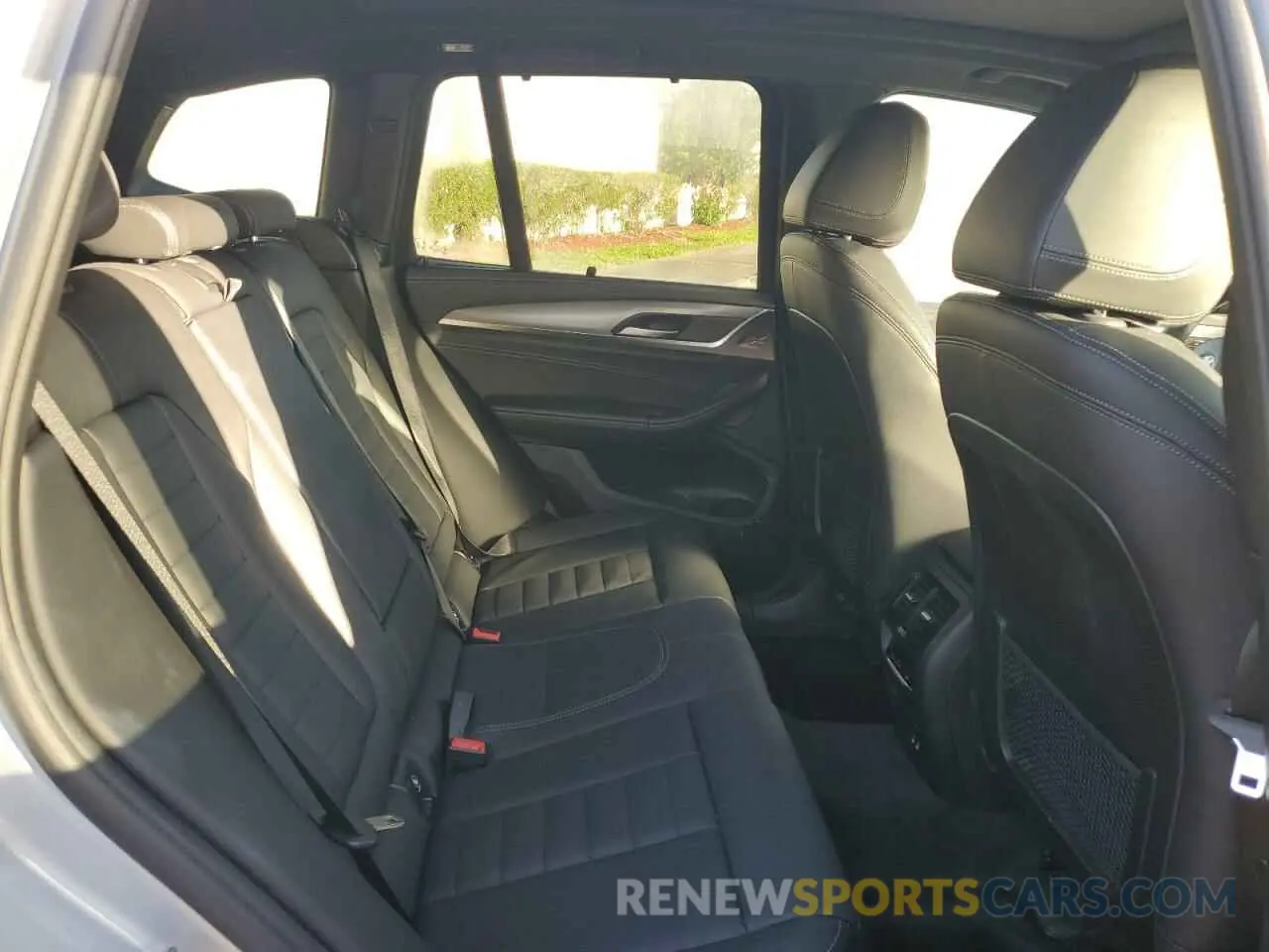 11 Фотография поврежденного автомобиля 5UXTY5C0XM9G38483 BMW X3 2021