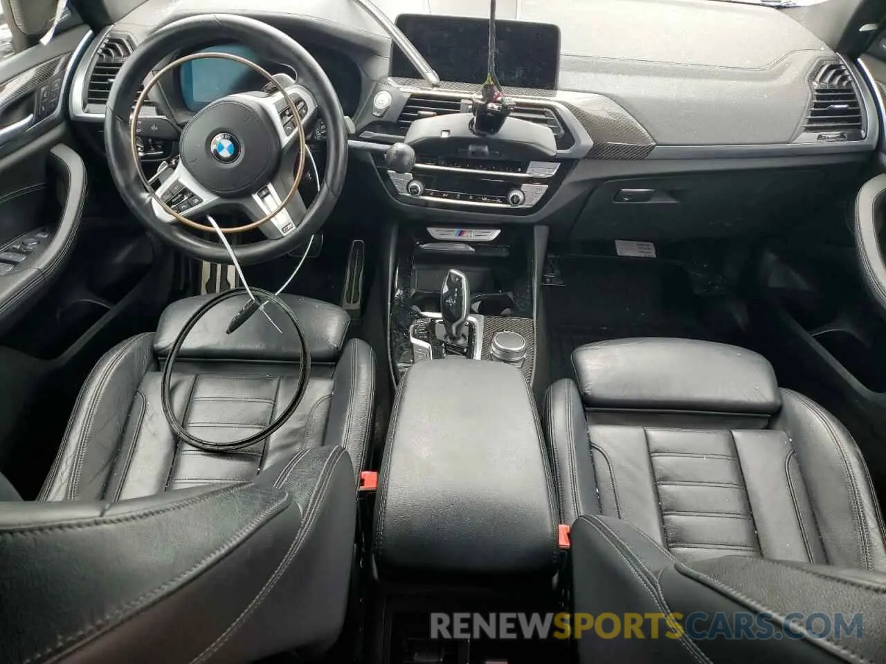 8 Photograph of a damaged car 5UXTY9C00M9H80428 BMW X3 2021