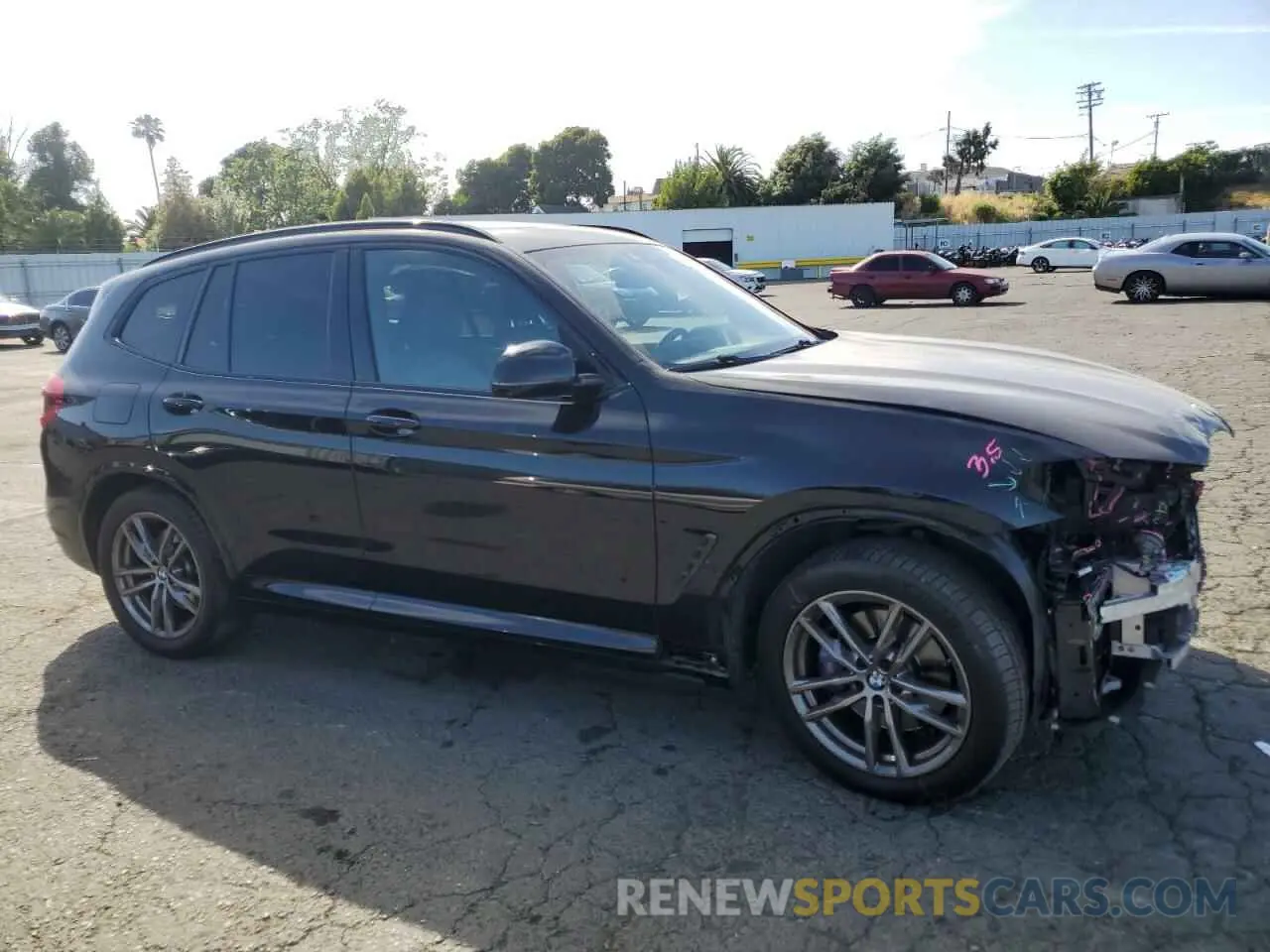 4 Фотография поврежденного автомобиля 5UXTY9C01M9E61250 BMW X3 2021