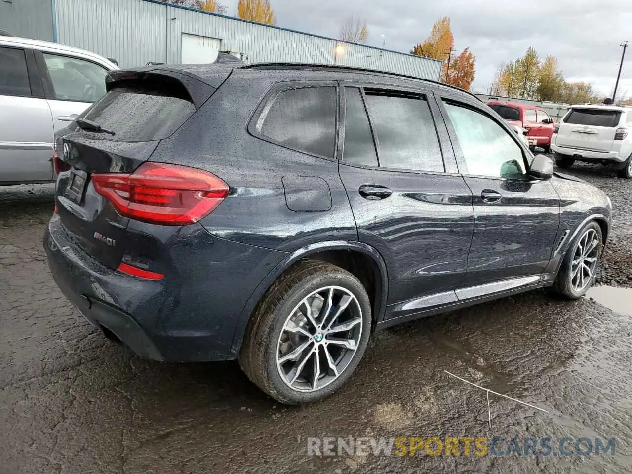 3 Photograph of a damaged car 5UXTY9C02M9H70077 BMW X3 2021
