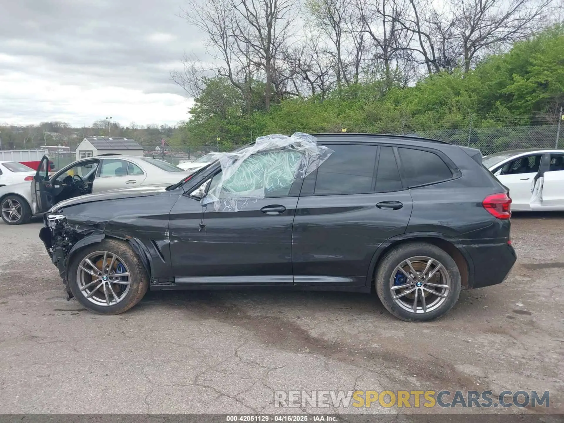 15 Фотография поврежденного автомобиля 5UXTY9C02M9H86750 BMW X3 2021