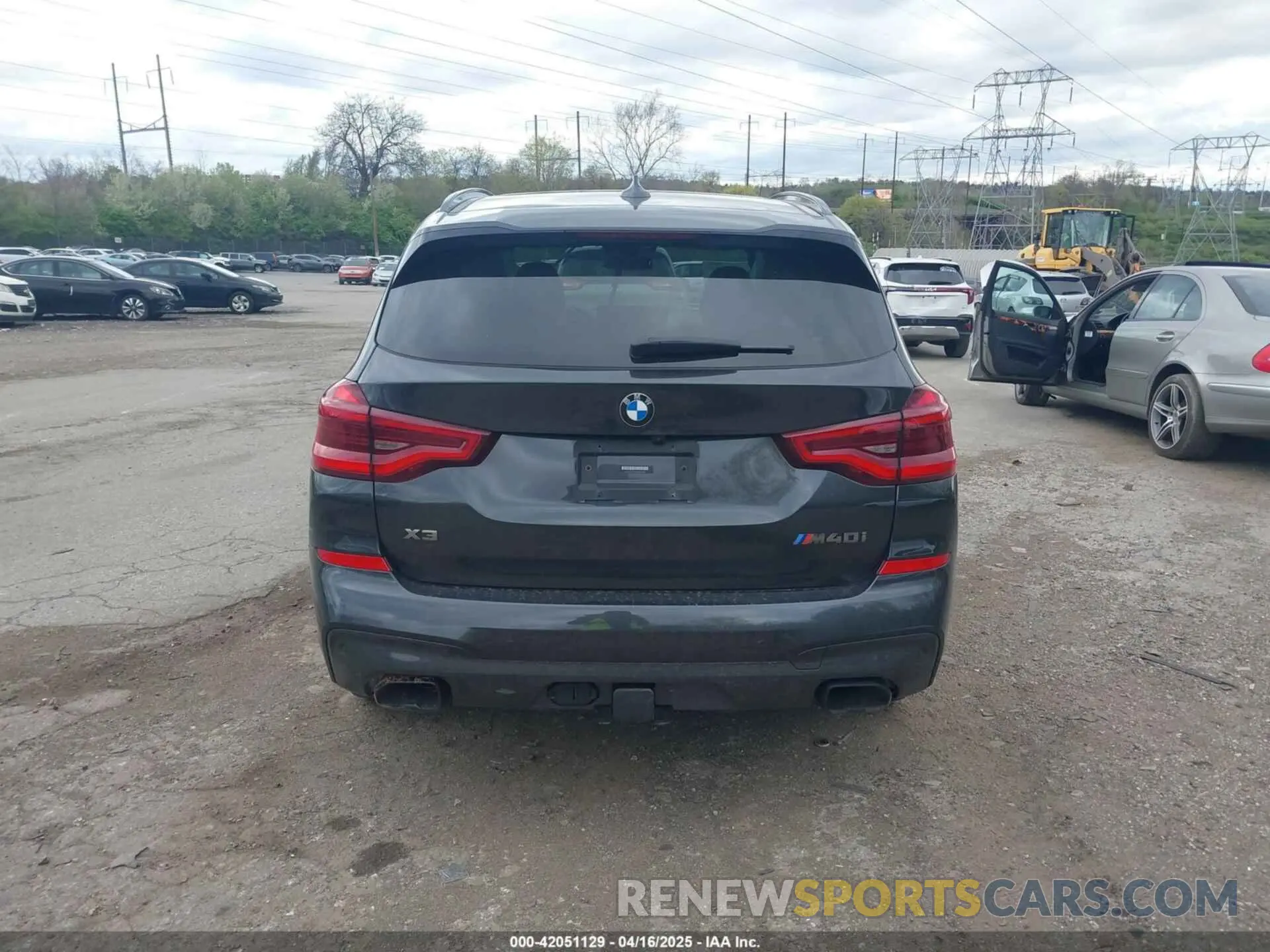 17 Фотография поврежденного автомобиля 5UXTY9C02M9H86750 BMW X3 2021