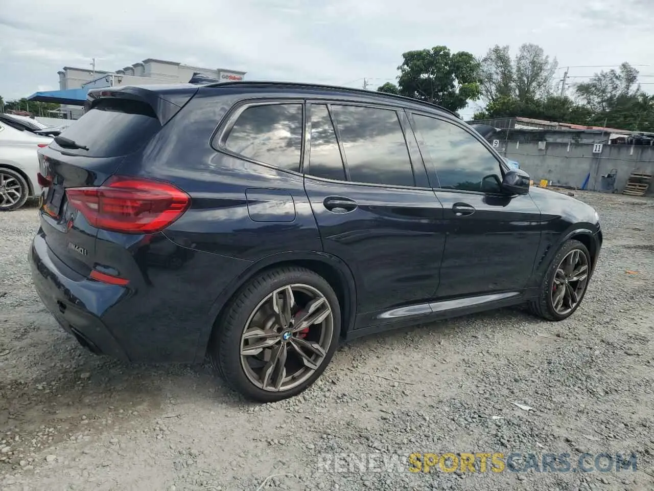 3 Photograph of a damaged car 5UXTY9C04M9H54978 BMW X3 2021