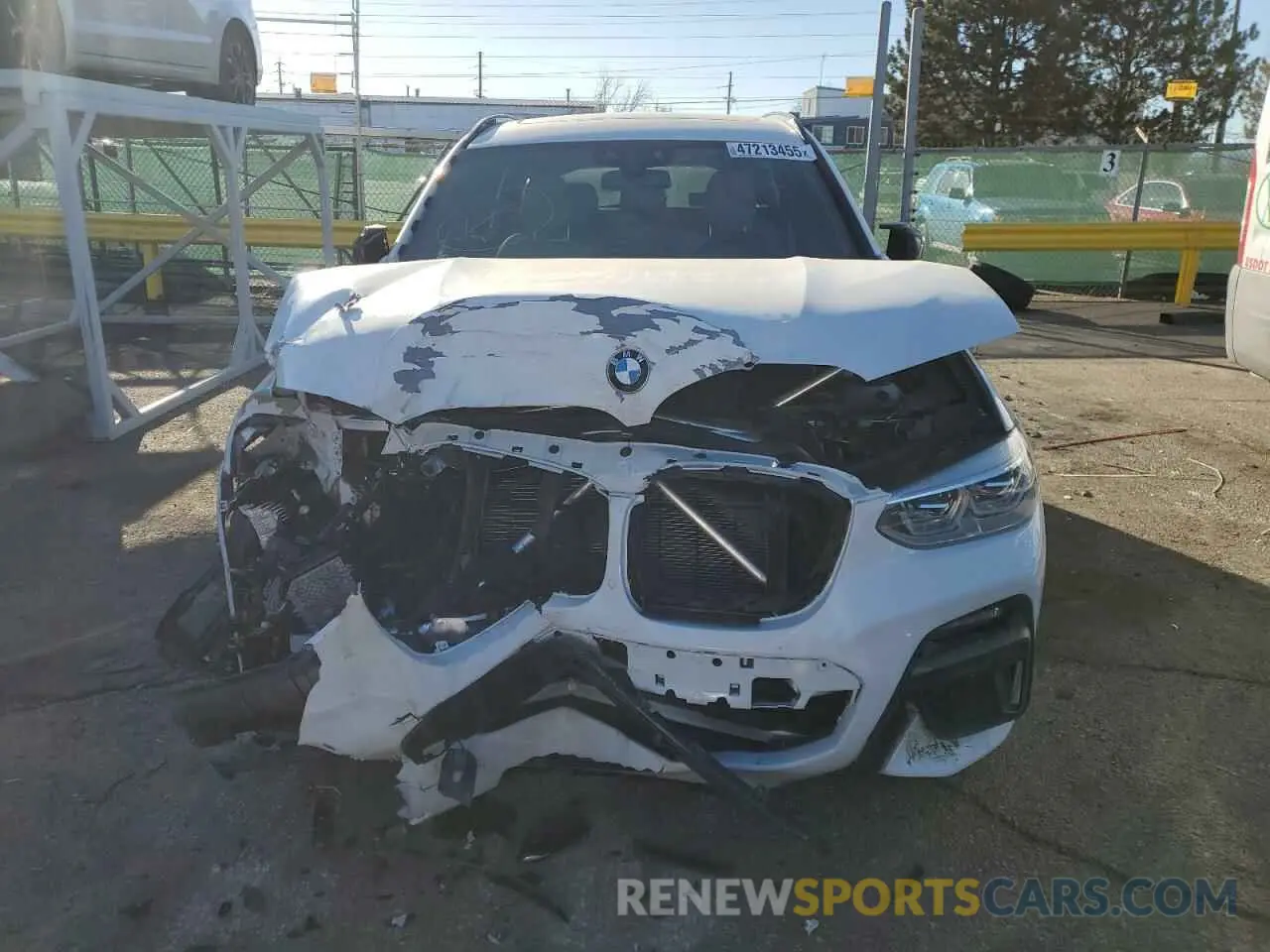 5 Photograph of a damaged car 5UXTY9C05M9F39805 BMW X3 2021