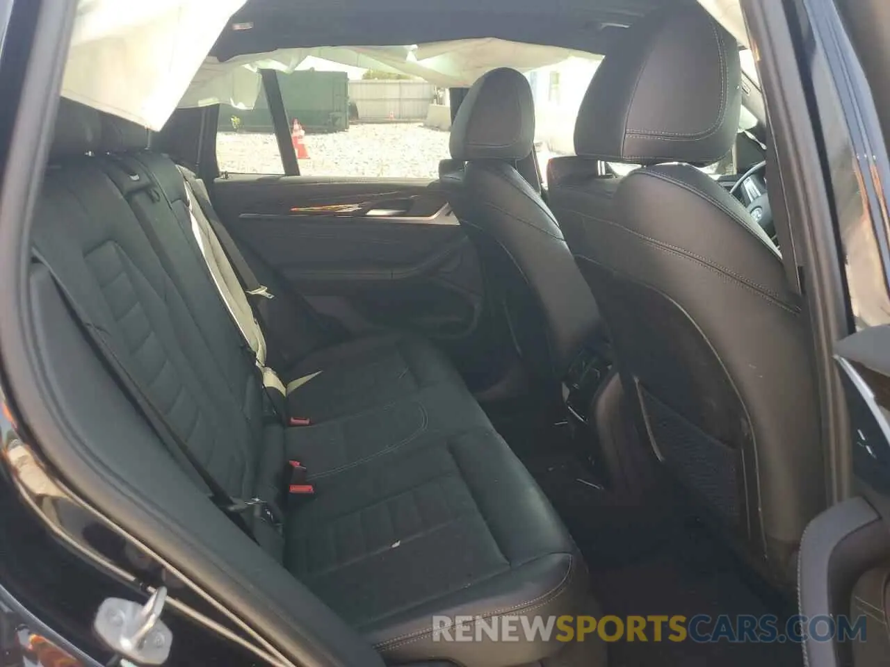 11 Фотография поврежденного автомобиля 5UXTY9C07M9E20928 BMW X3 2021