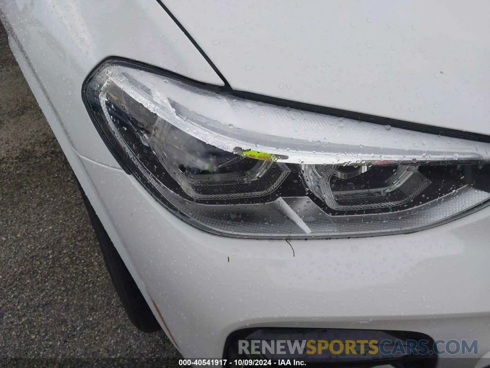 6 Photograph of a damaged car 5UXTY9C07M9F26263 BMW X3 2021