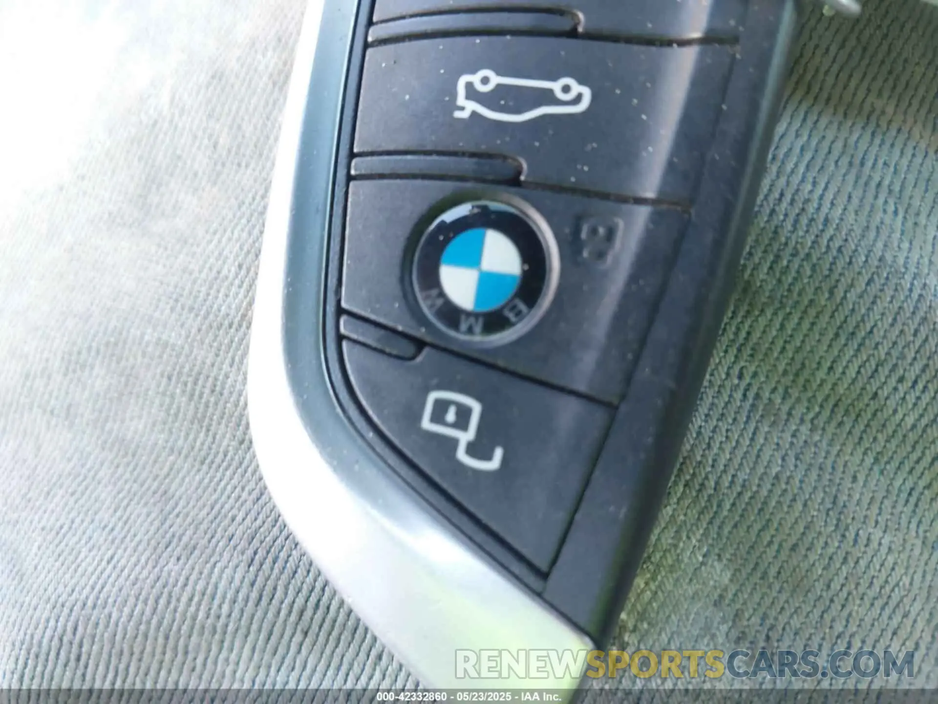 11 Фотография поврежденного автомобиля 5UXTY9C09M9F78574 BMW X3 2021