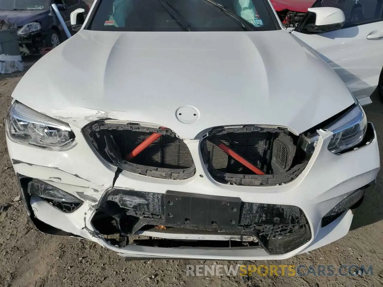 12 Photograph of a damaged car 5YMTS0C04M9F31197 BMW X3 2021