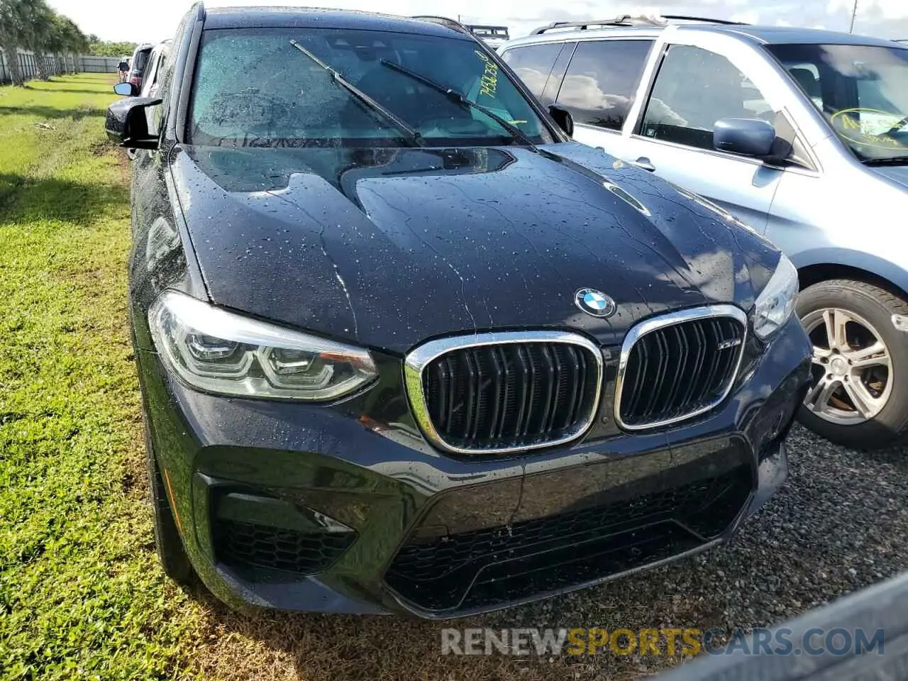 5 Photograph of a damaged car 5YMTS0C05M9G83814 BMW X3 2021