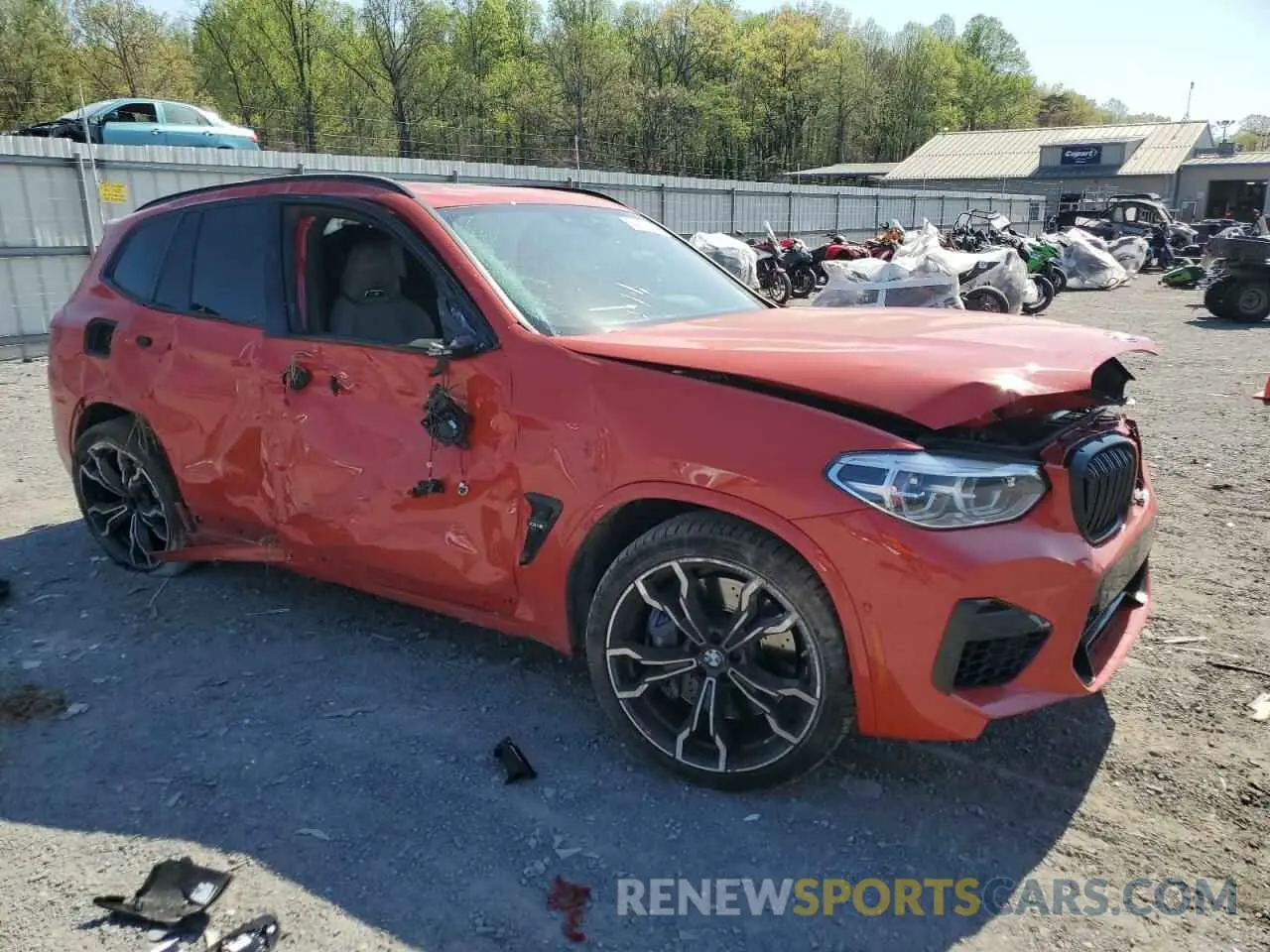 4 Photograph of a damaged car 5YMTS0C07M9G81496 BMW X3 2021