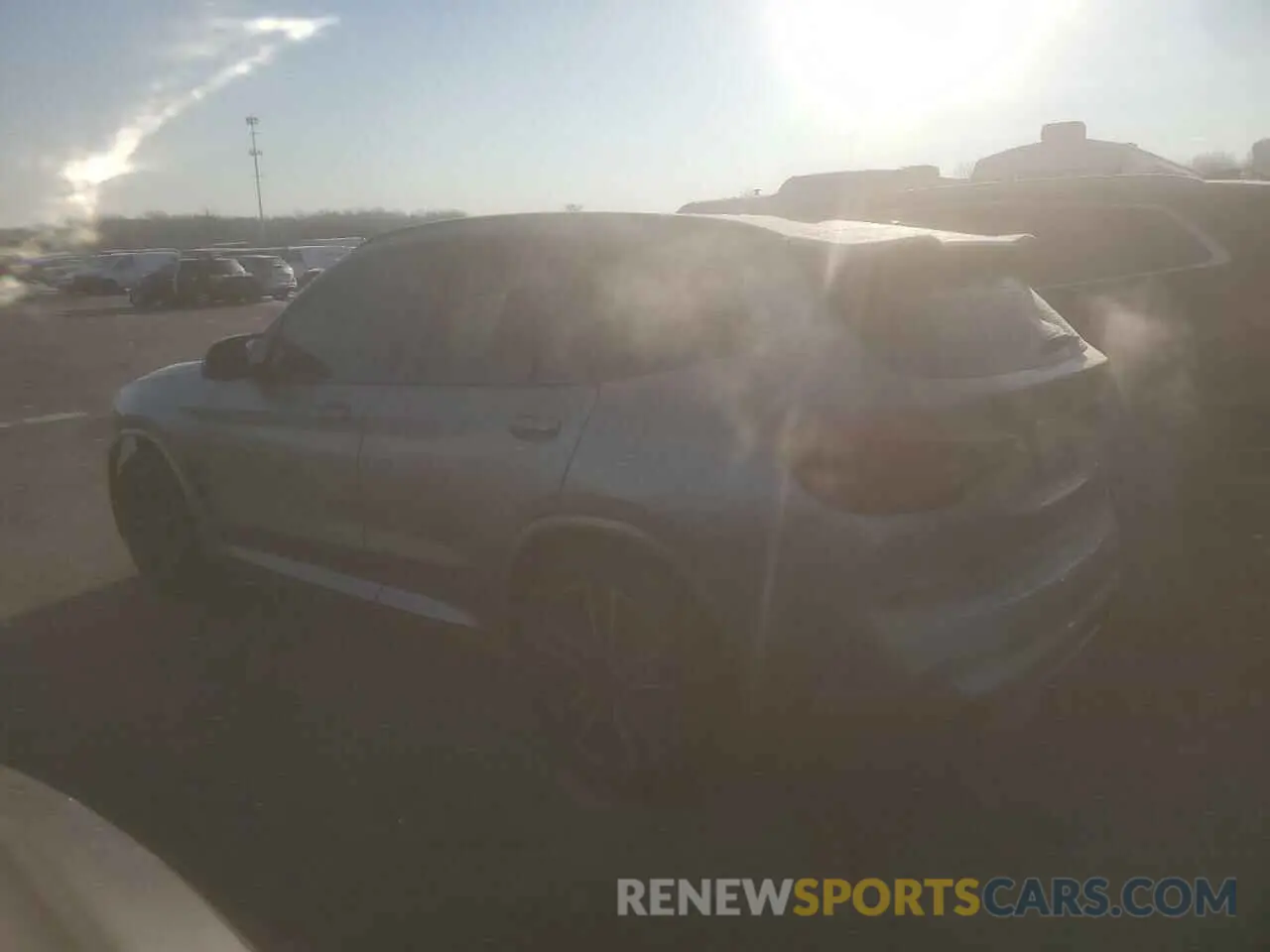 2 Фотография поврежденного автомобиля 5YMTS0C08M9F26343 BMW X3 2021