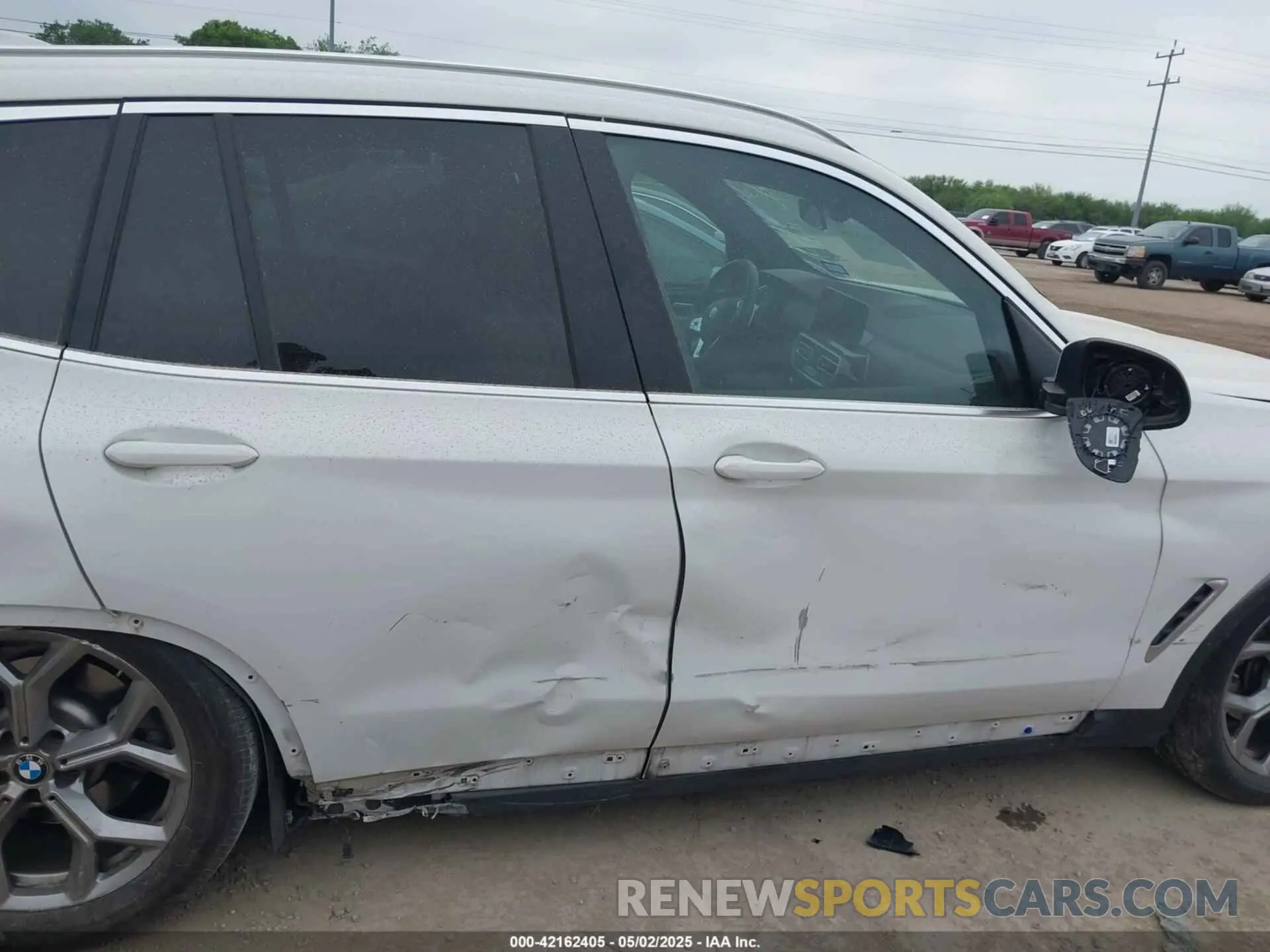 13 Фотография поврежденного автомобиля 5UX43DP02N9N03908 BMW X3 2022