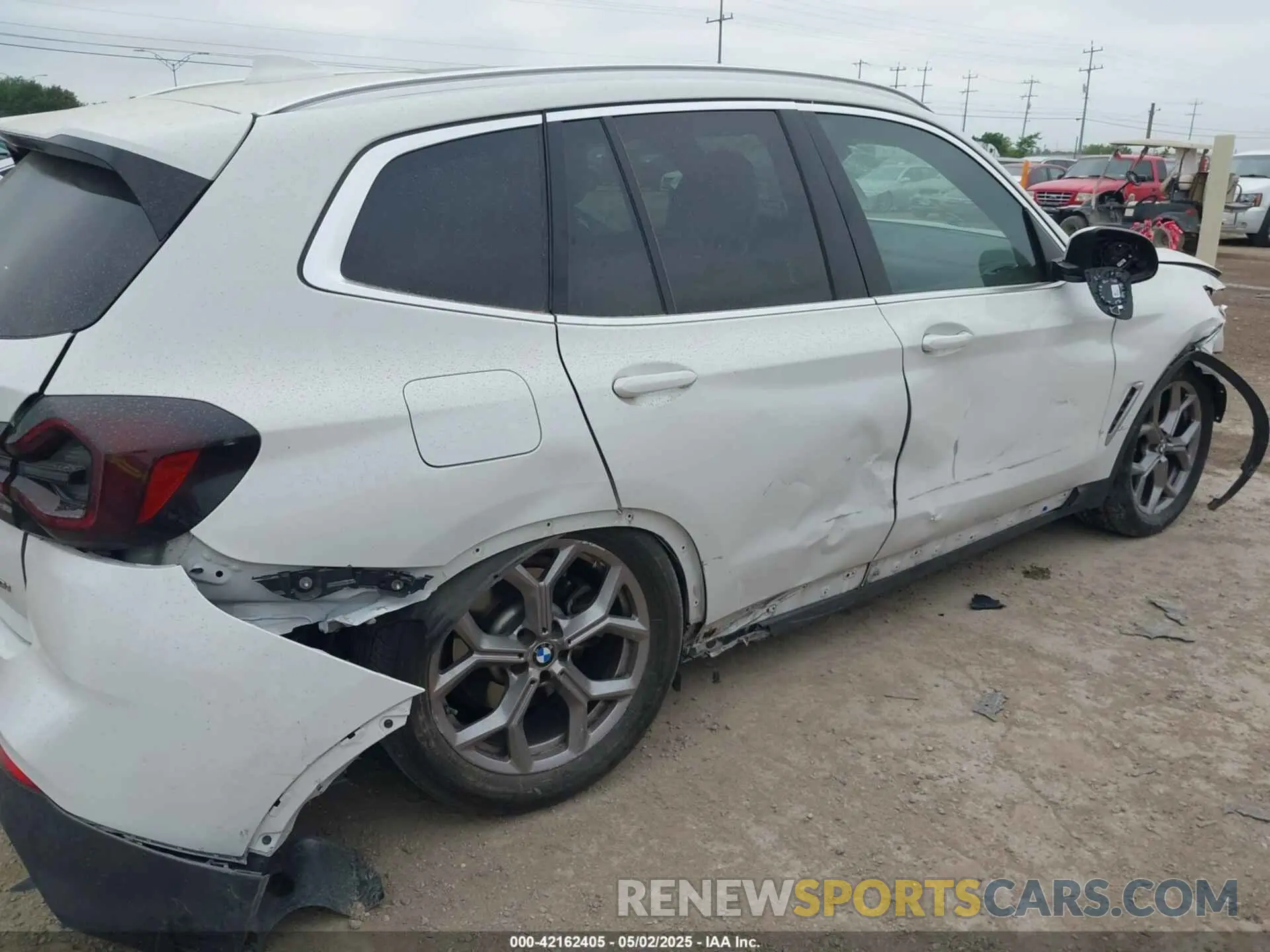 6 Фотография поврежденного автомобиля 5UX43DP02N9N03908 BMW X3 2022