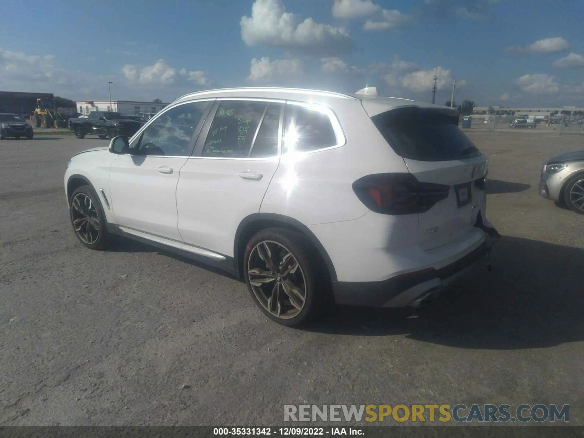 3 Фотография поврежденного автомобиля 5UX43DP05N9K69151 BMW X3 2022