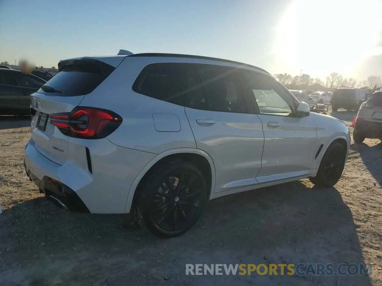 3 Photograph of a damaged car 5UX43DP07N9J86417 BMW X3 2022