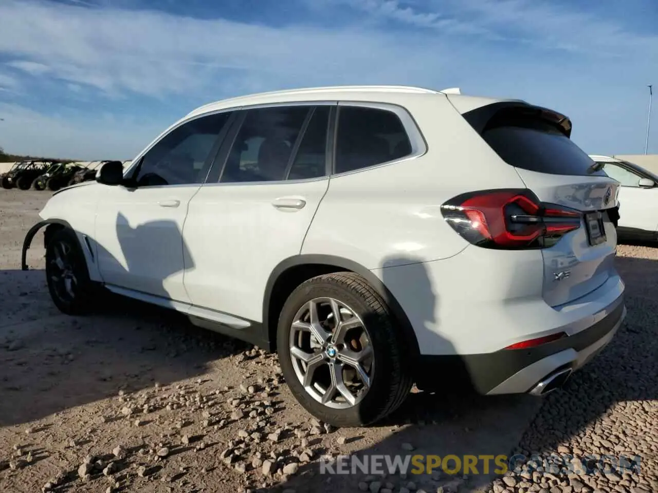 2 Фотография поврежденного автомобиля 5UX43DP09N9J15297 BMW X3 2022