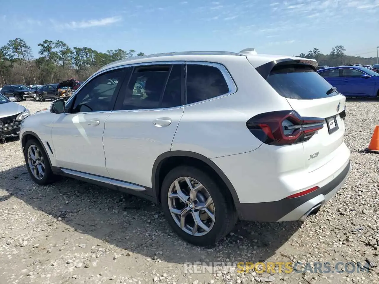 2 Photograph of a damaged car 5UX43DP0XN9J95595 BMW X3 2022